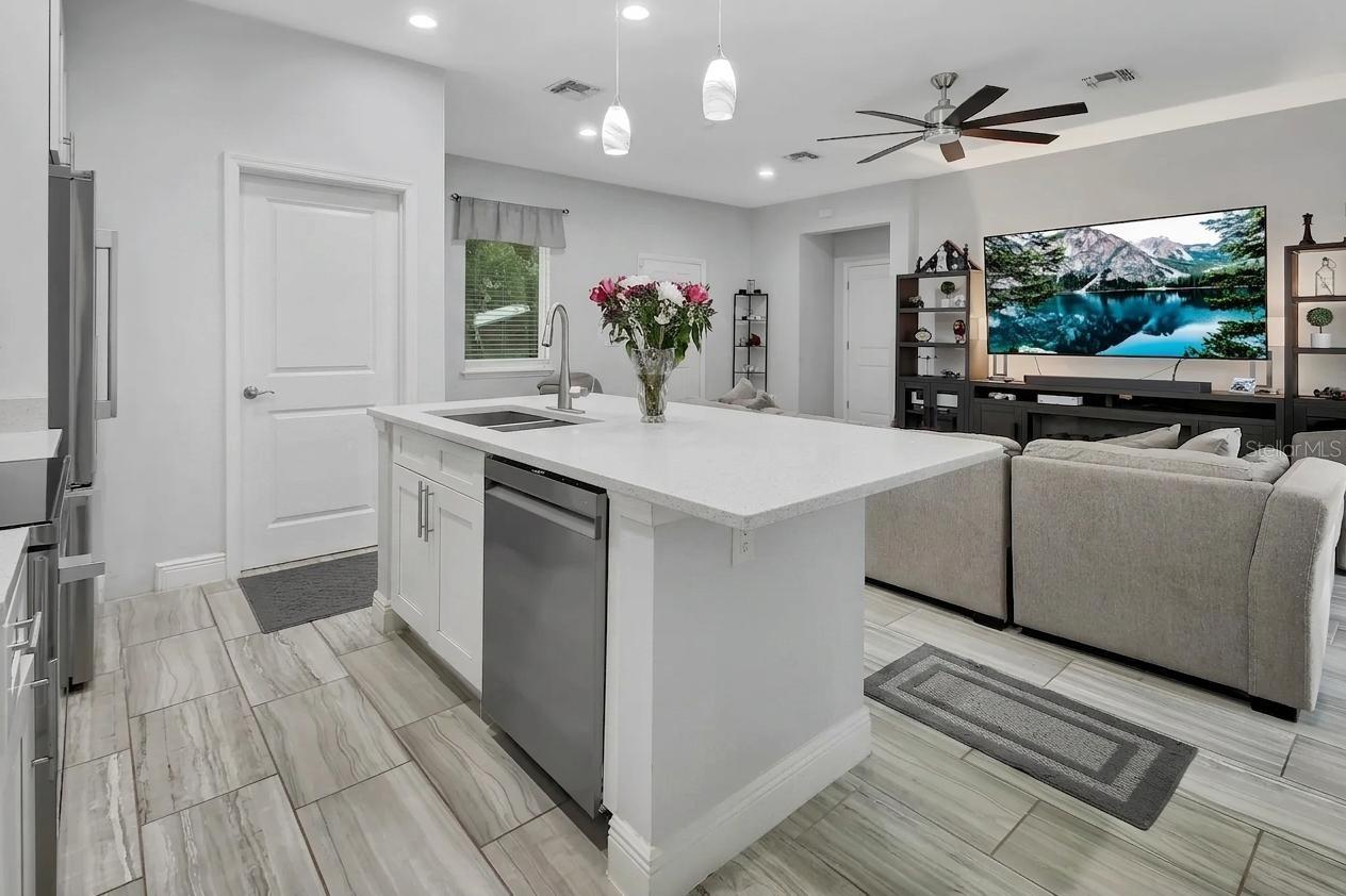 1580 13th, Orange City, FL 32763