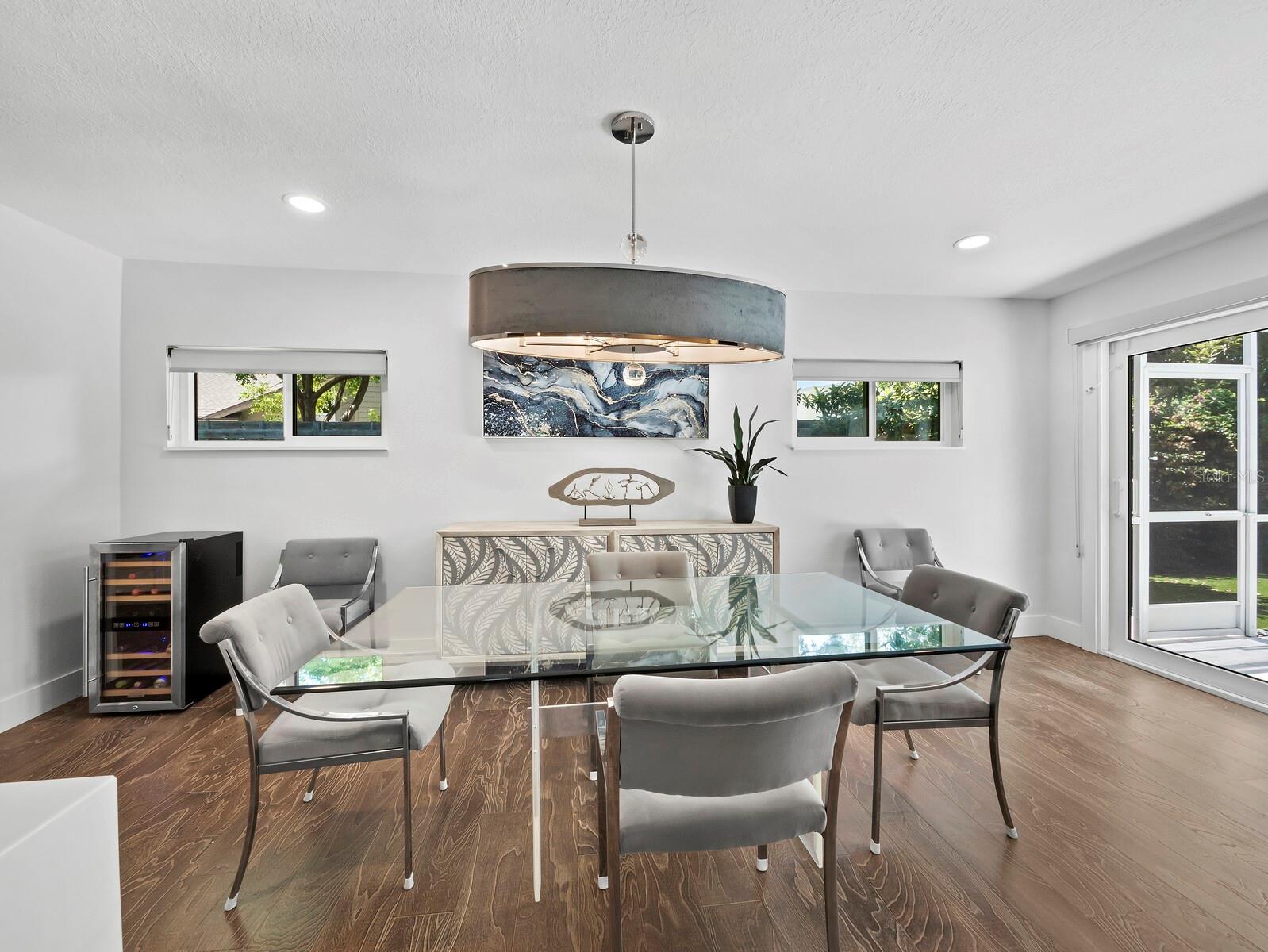 622 Tropical, Sarasota, FL 34242