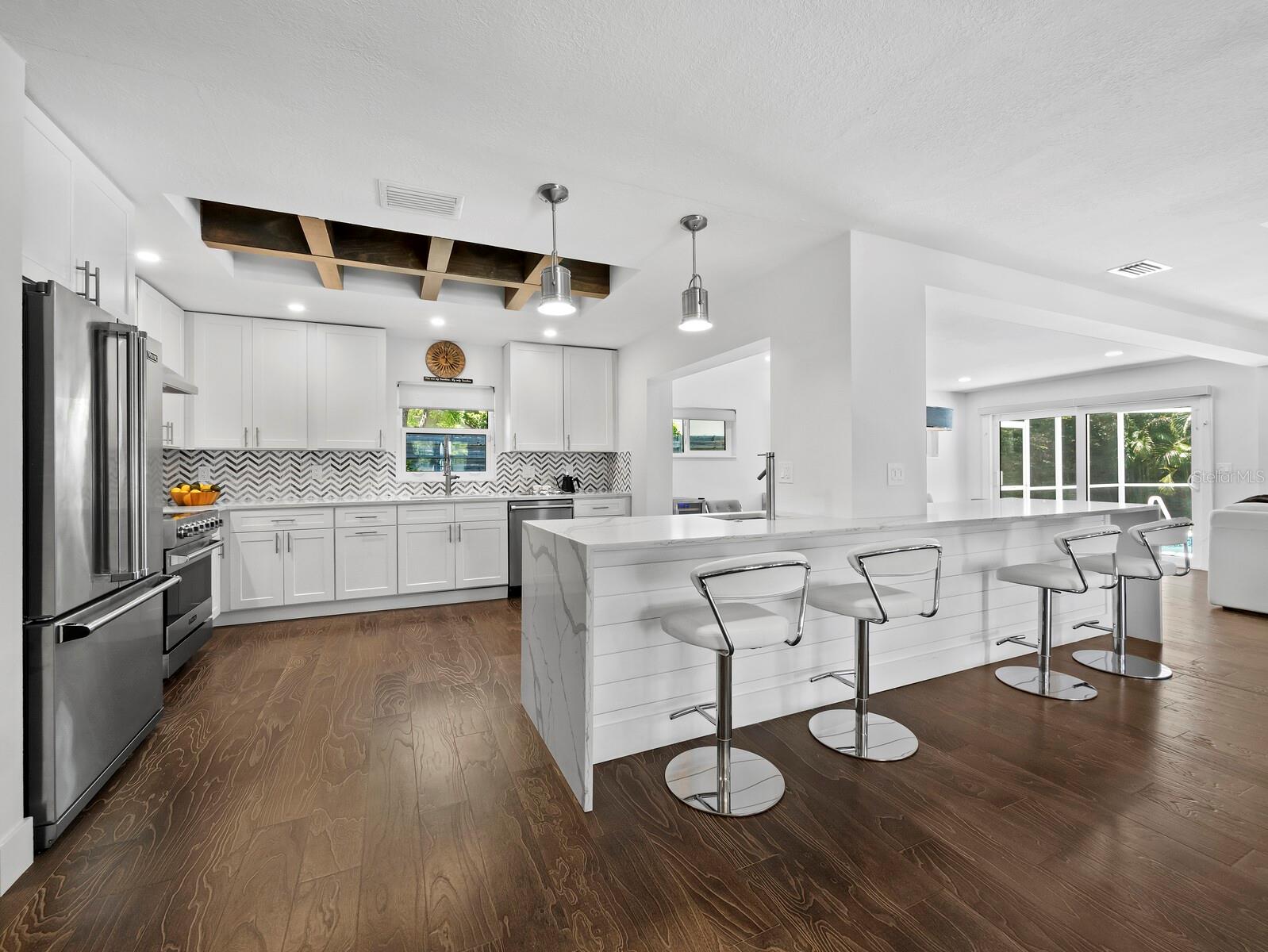 622 Tropical, Sarasota, FL 34242