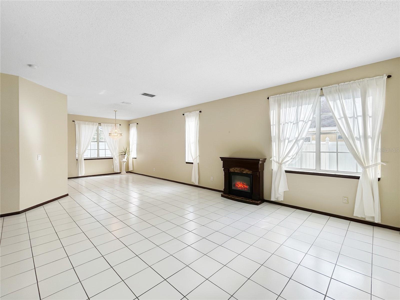 1606 Wood Violet, Orlando, FL 32824