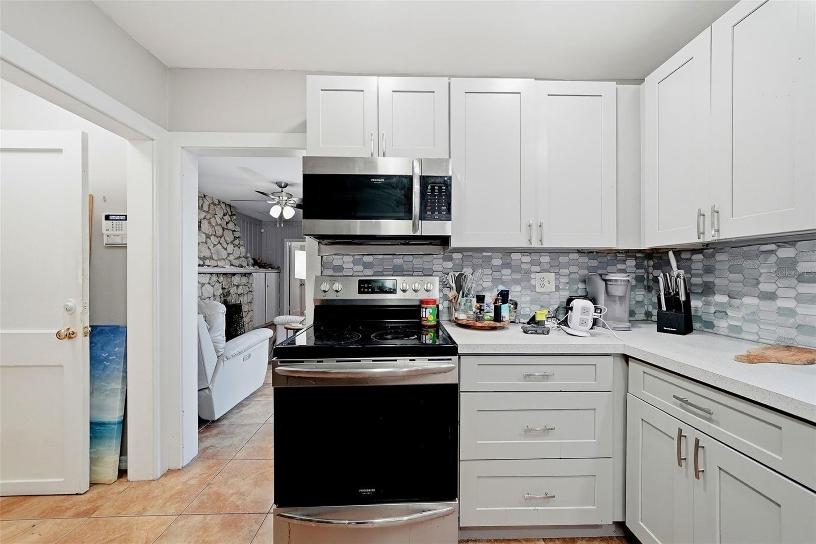 726 Mandalay, Clearwater Beach, FL 33767