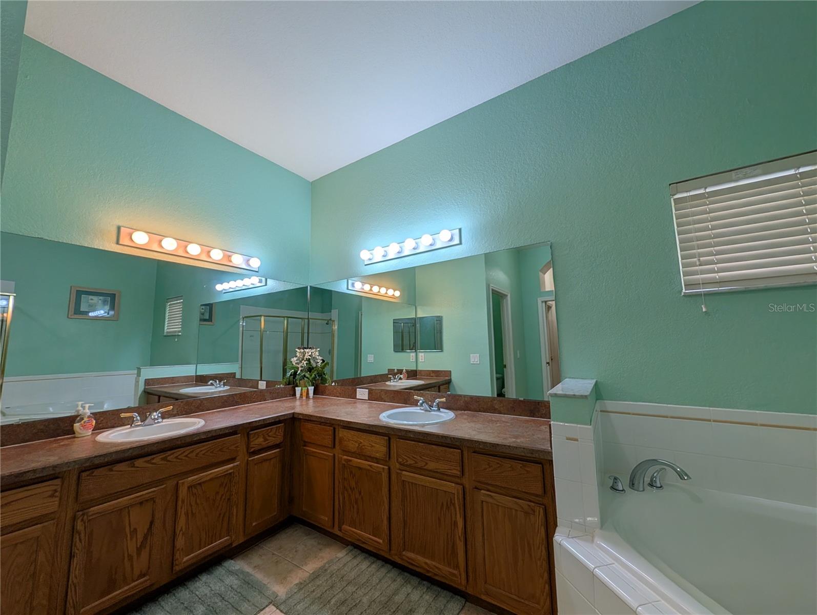 210 Watling Unit 24-210, Davenport, FL 33897