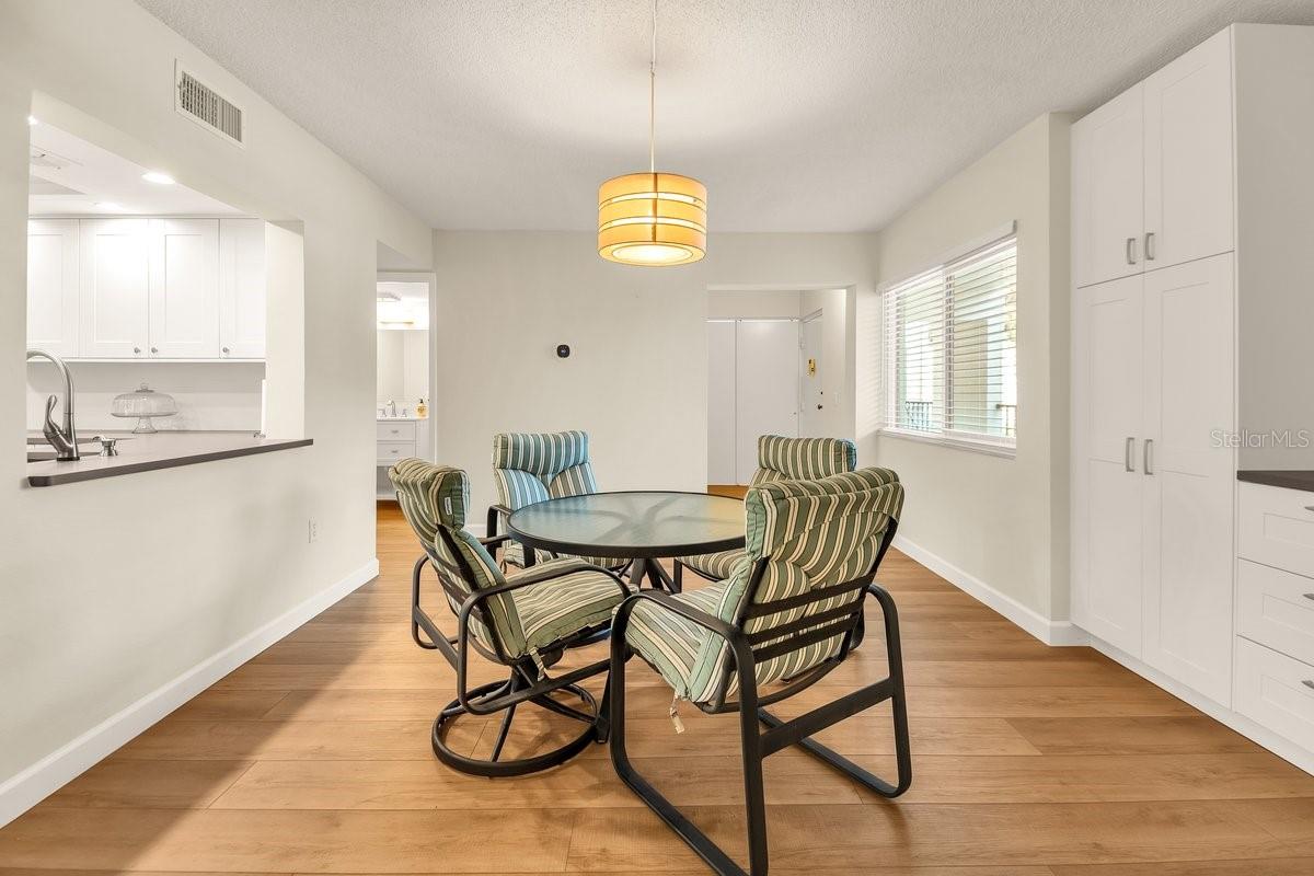 2753 Orchid Oaks Unit 104, Sarasota, FL 34239