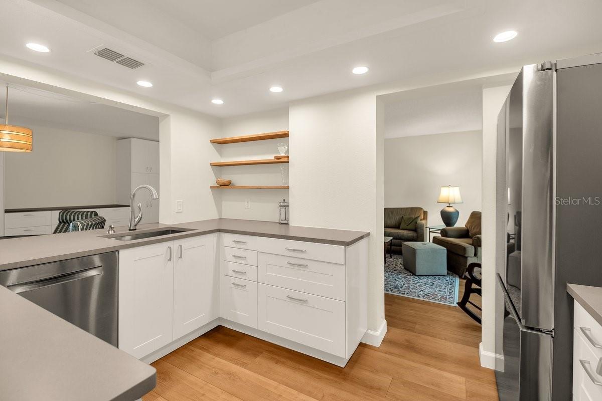 2753 Orchid Oaks Unit 104, Sarasota, FL 34239
