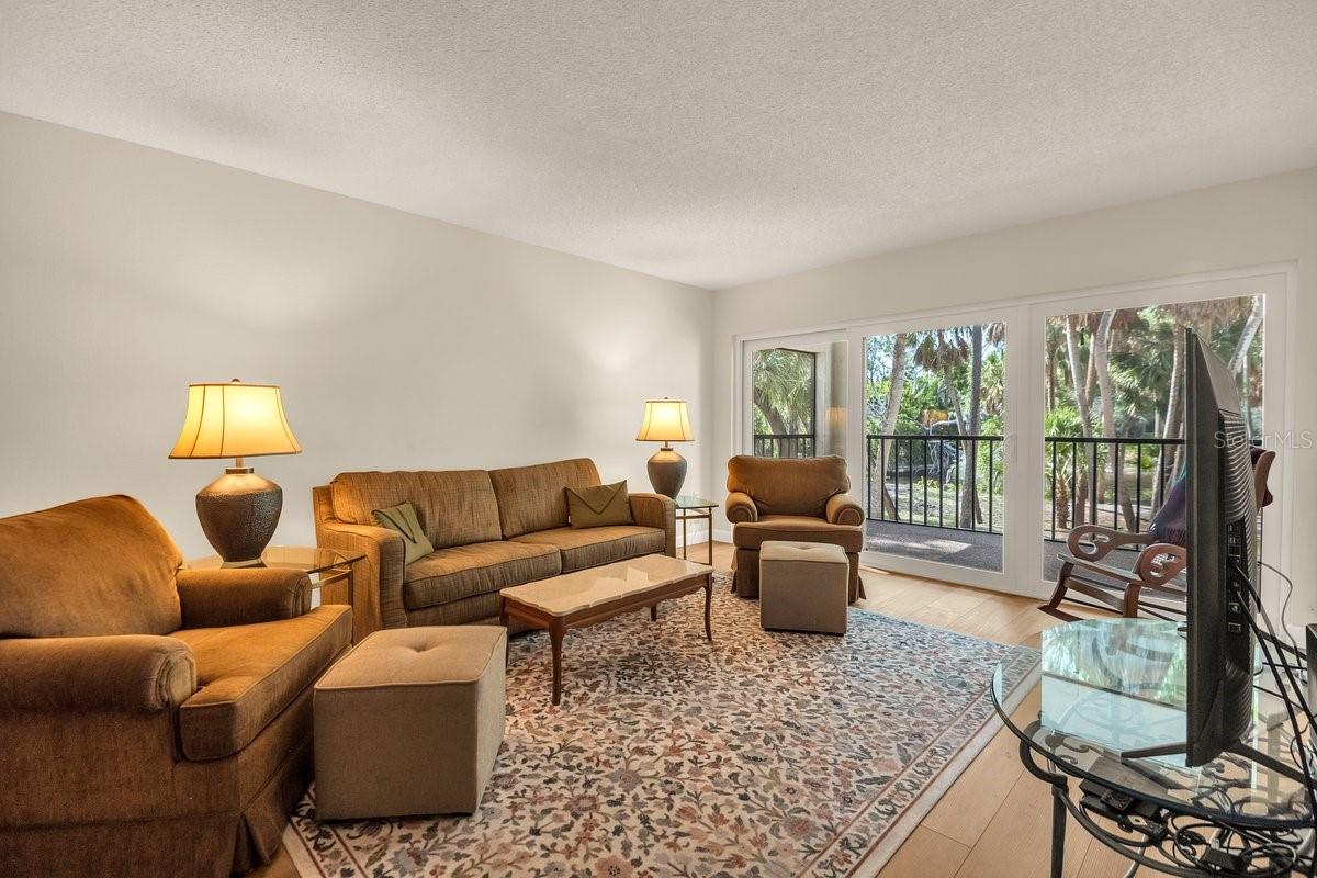 2753 Orchid Oaks Unit 104, Sarasota, FL 34239