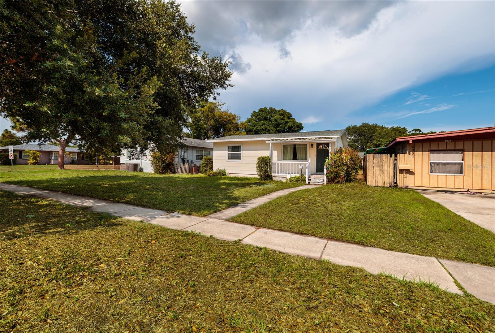 4939 Dr Martin Luther King Jr, St Petersburg, FL 33703