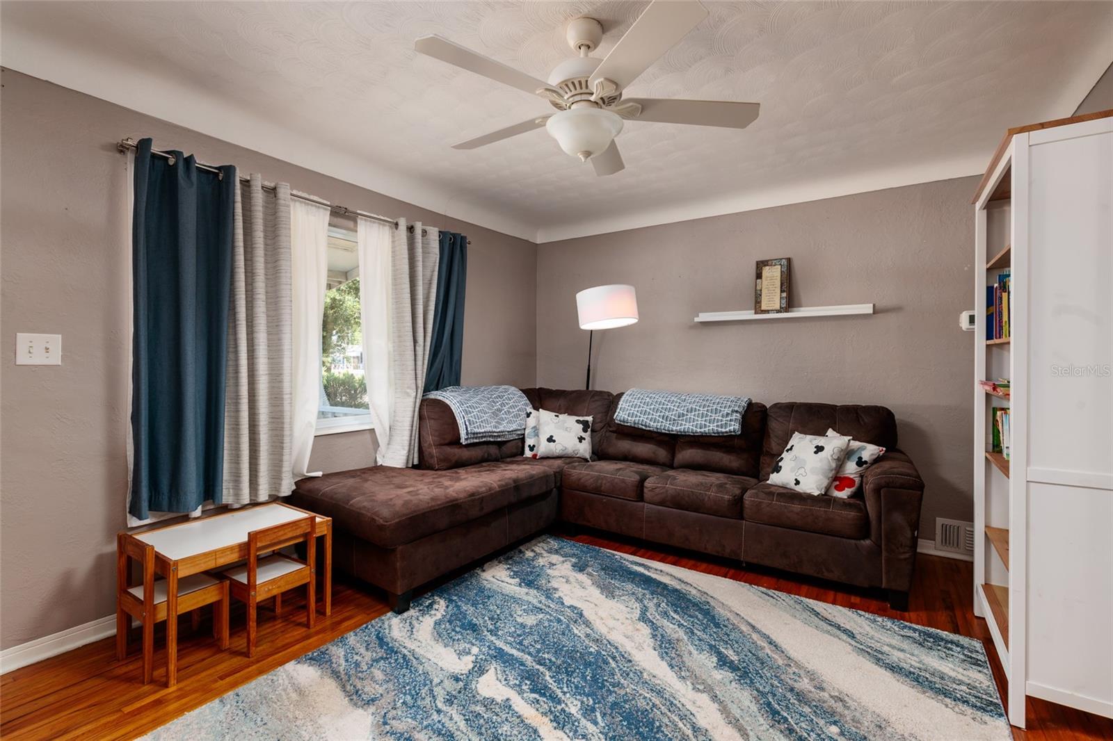 4939 Dr Martin Luther King Jr, St Petersburg, FL 33703
