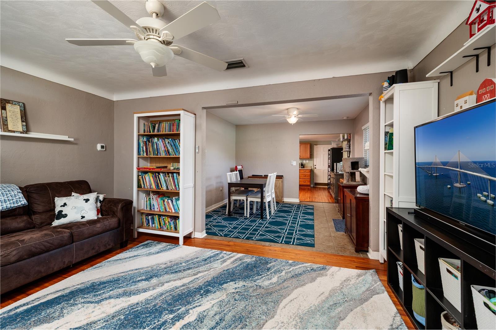 4939 Dr Martin Luther King Jr, St Petersburg, FL 33703