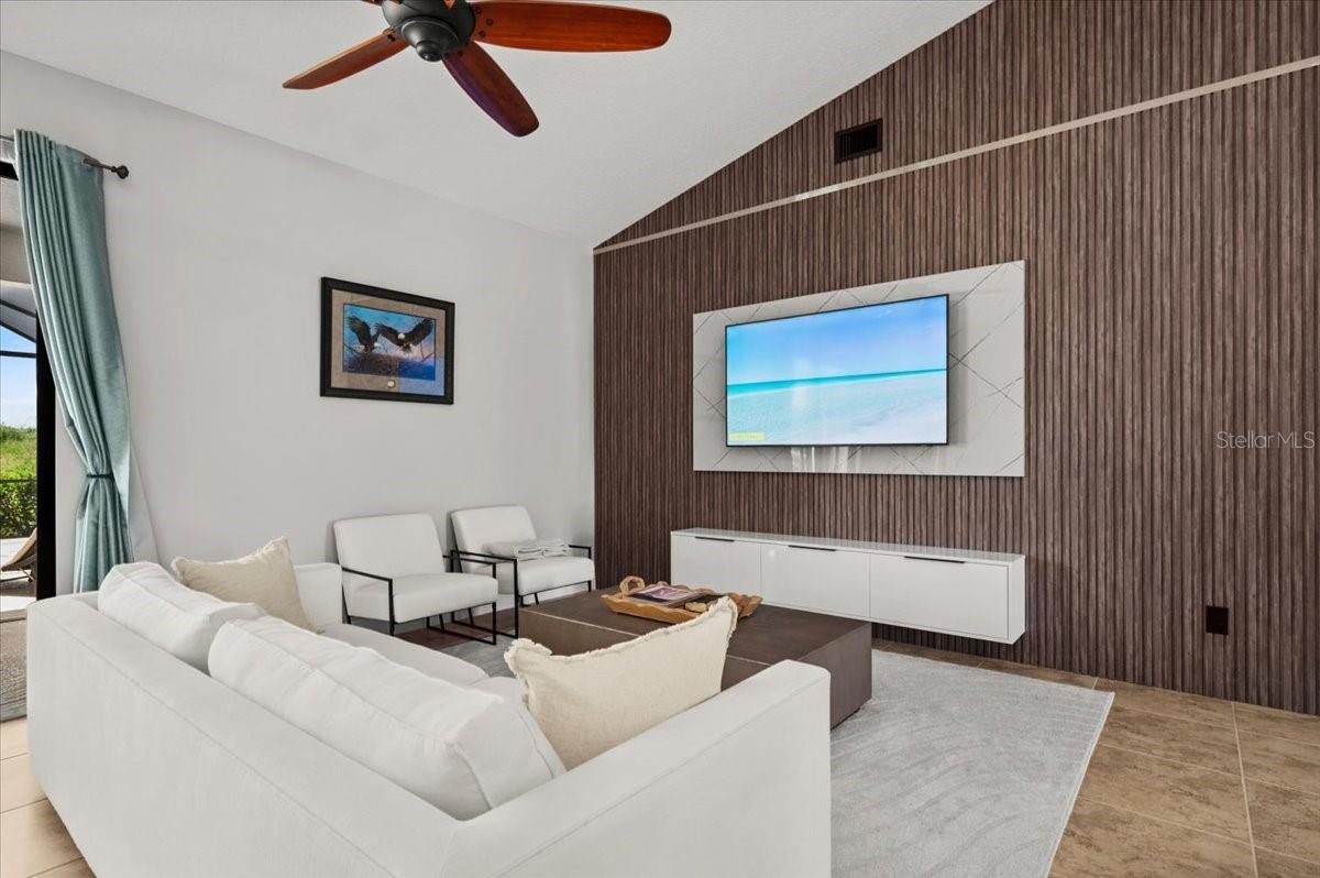 1835 Bobcat, North Port, FL 34288