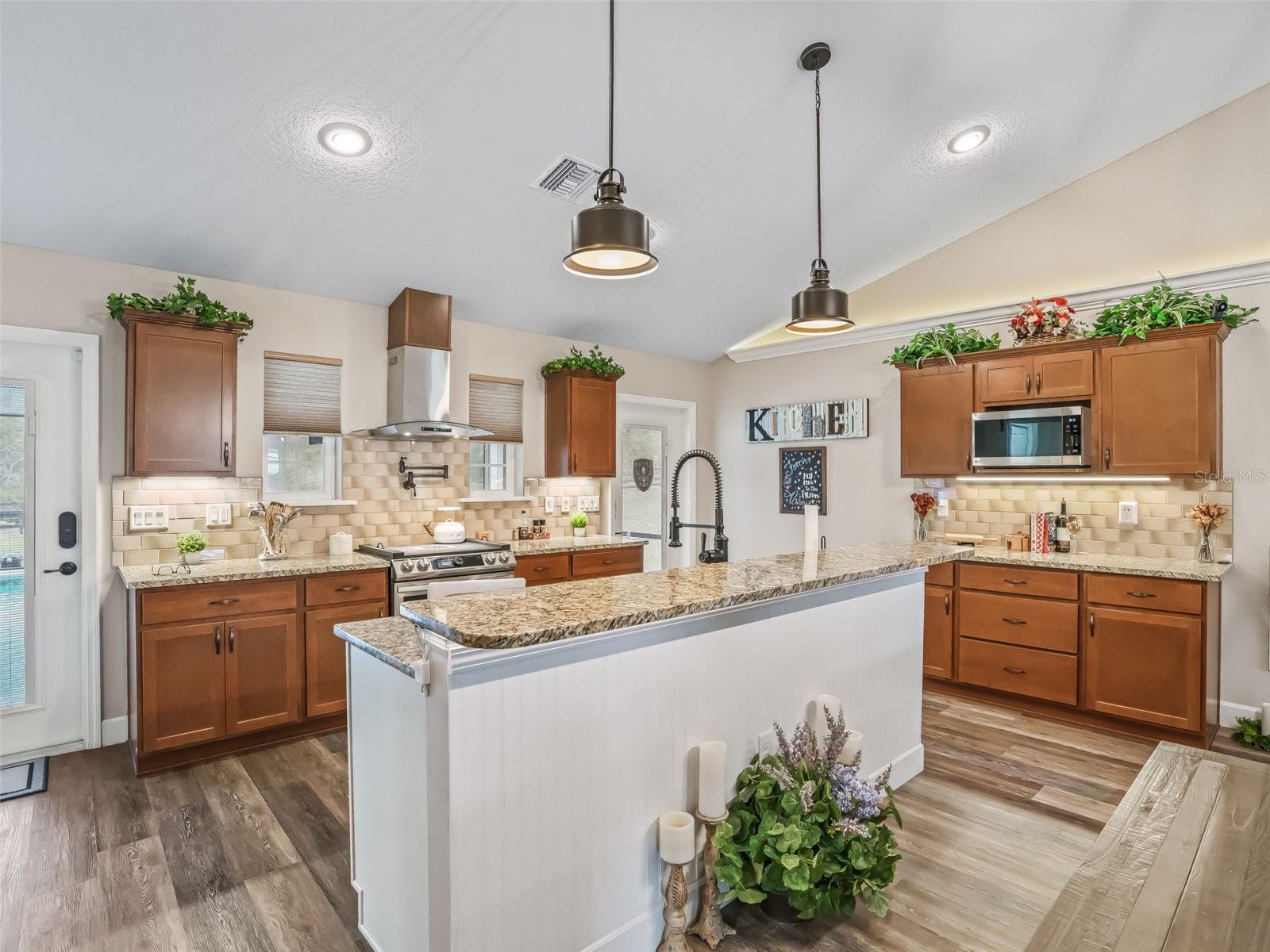 6570 175th, Morriston, FL 32668