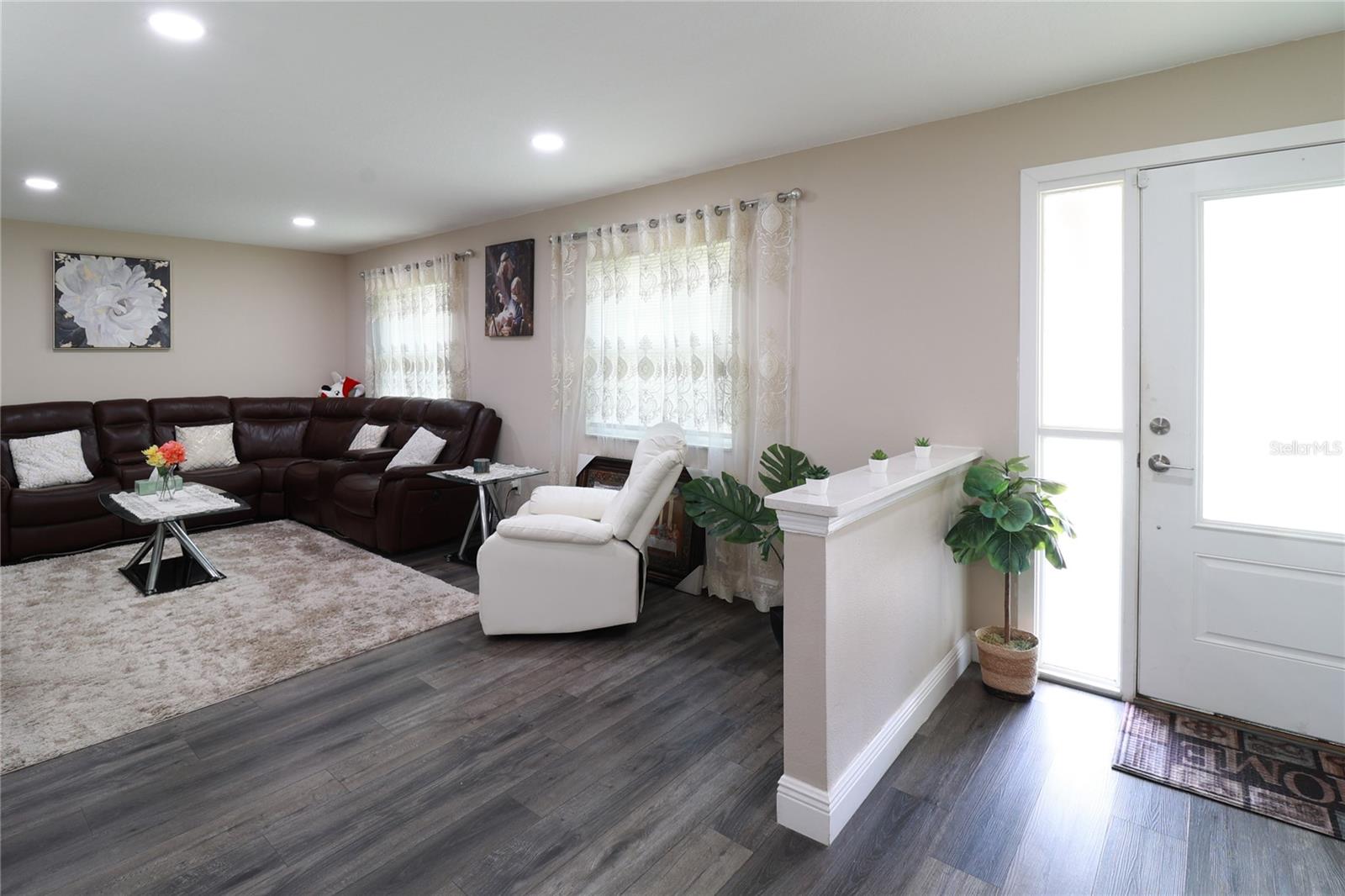 1560 Guinevere, Casselberry, FL 32707