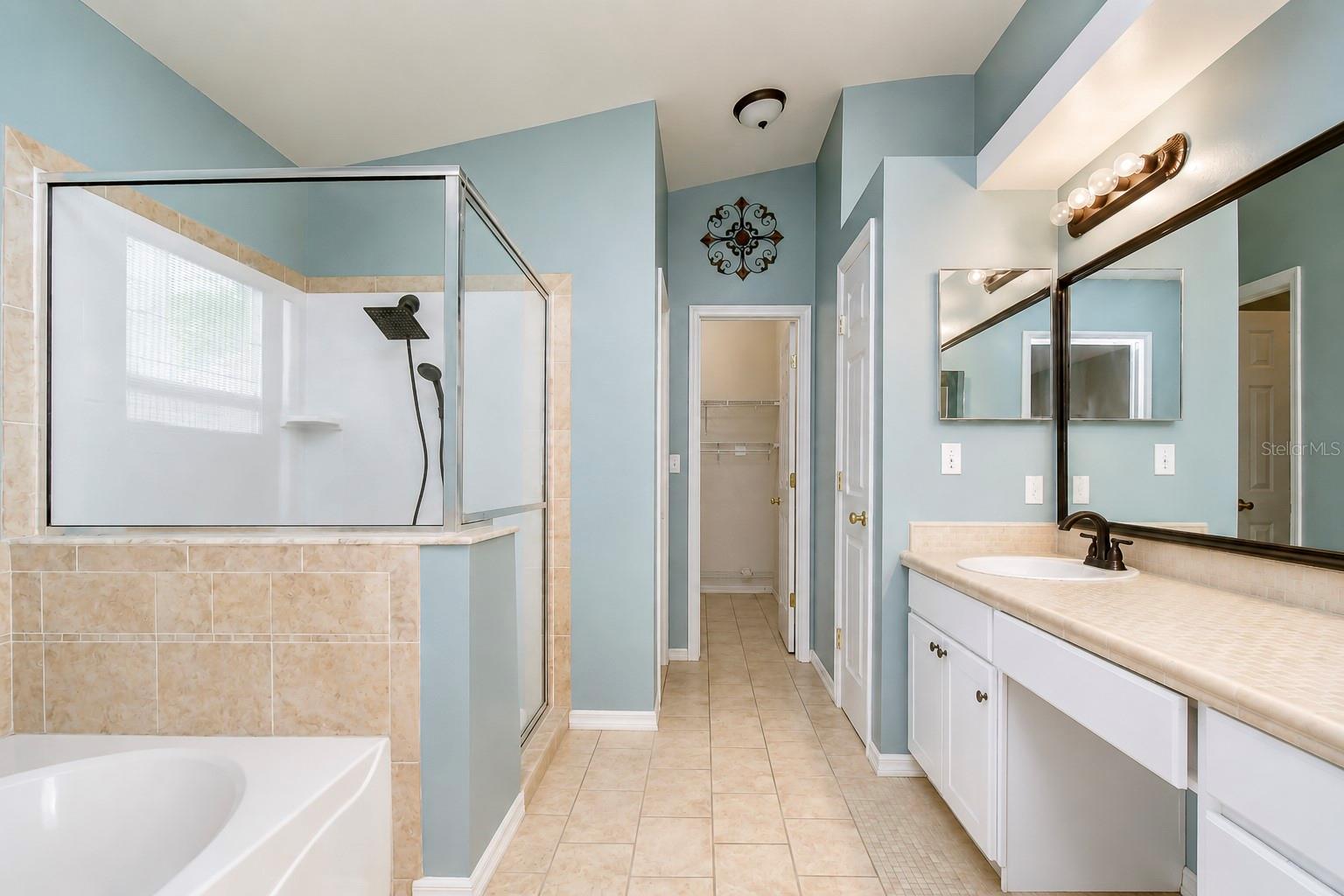 4822 Portobello, Valrico, FL 33596