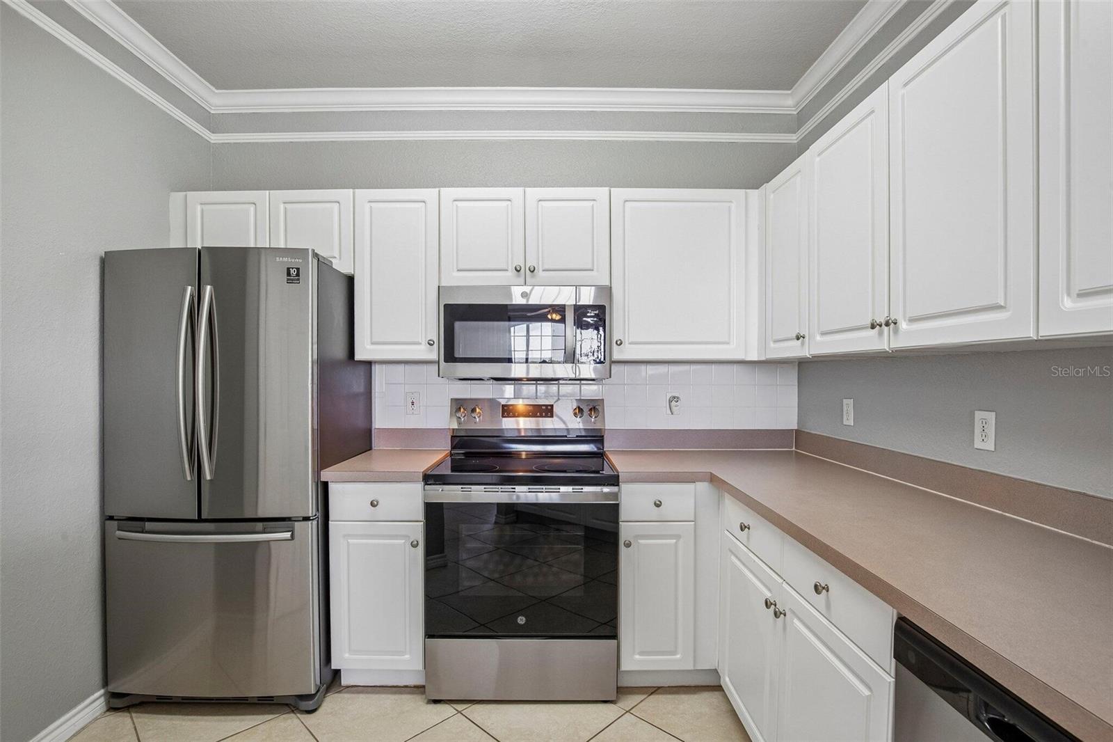 4333 Bayside Village Unit 322, Tampa, FL 33615