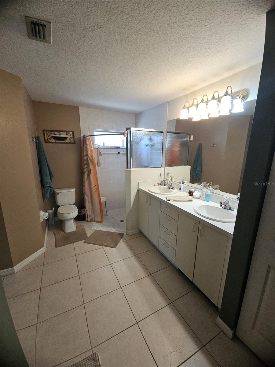 4212 Parry, Sarasota, FL 34241