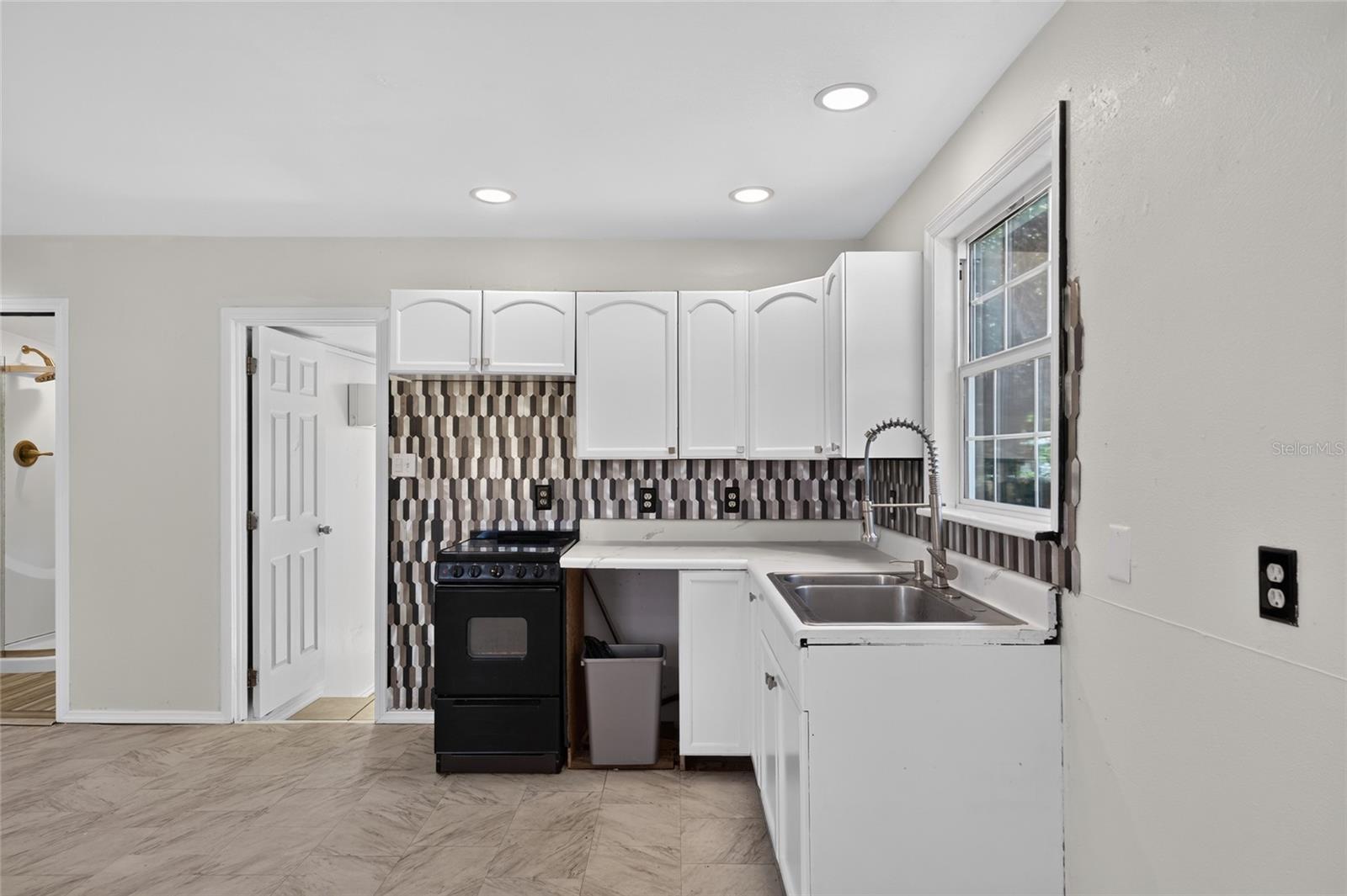 8024 Hillman, Punta Gorda, FL 33982