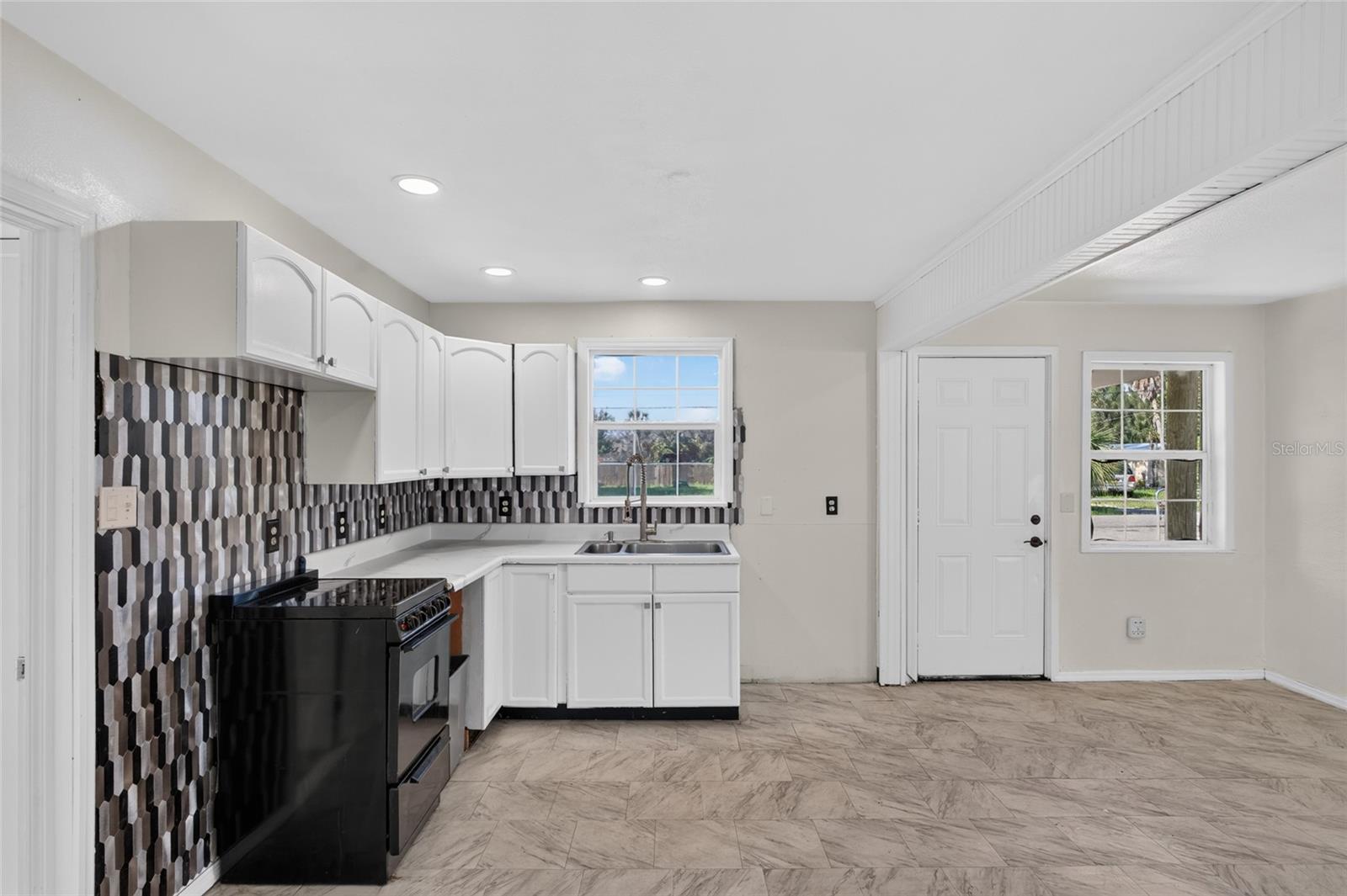 8024 Hillman, Punta Gorda, FL 33982