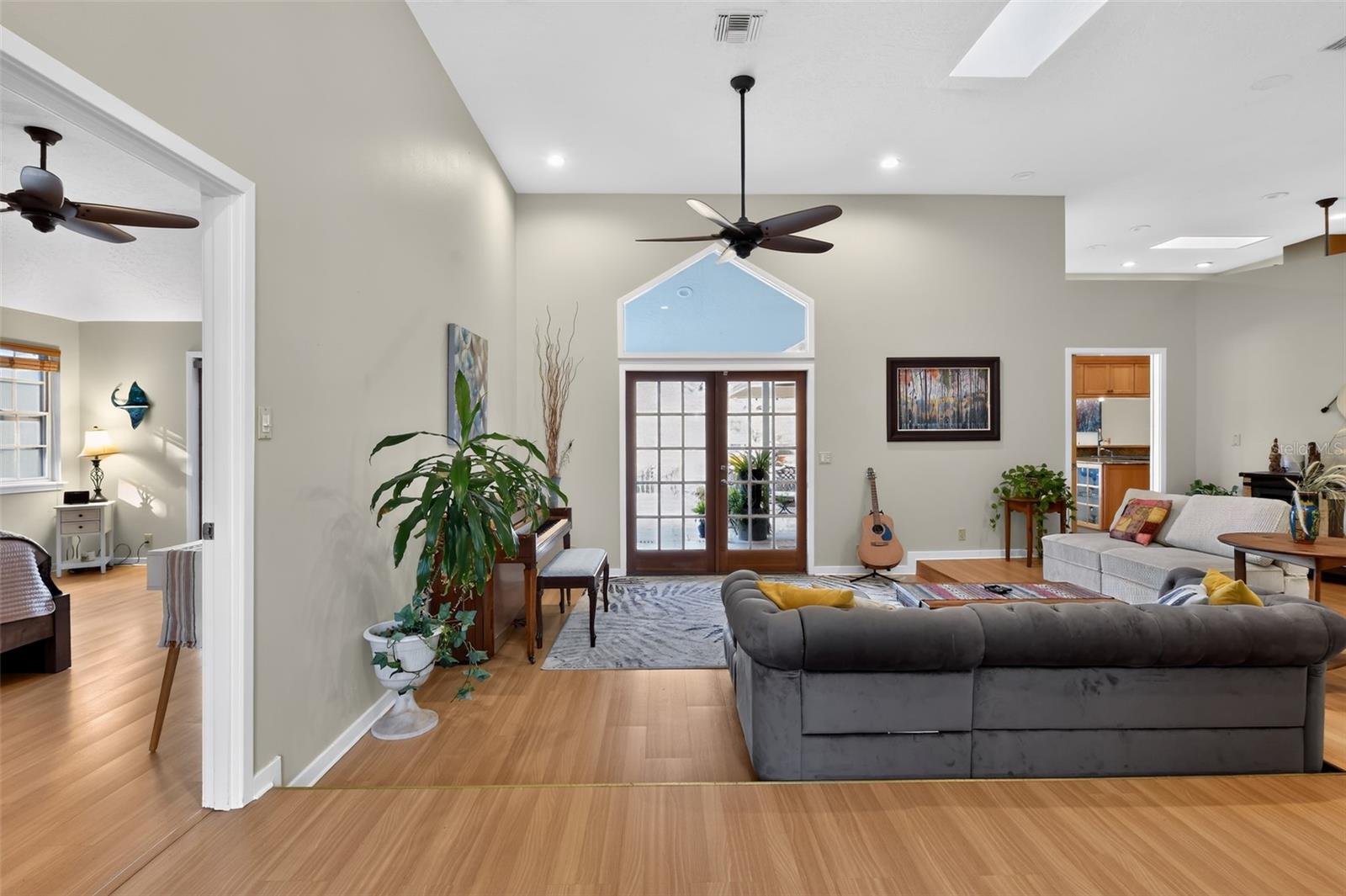 4424 Friar Tuck, Sarasota, FL 34232