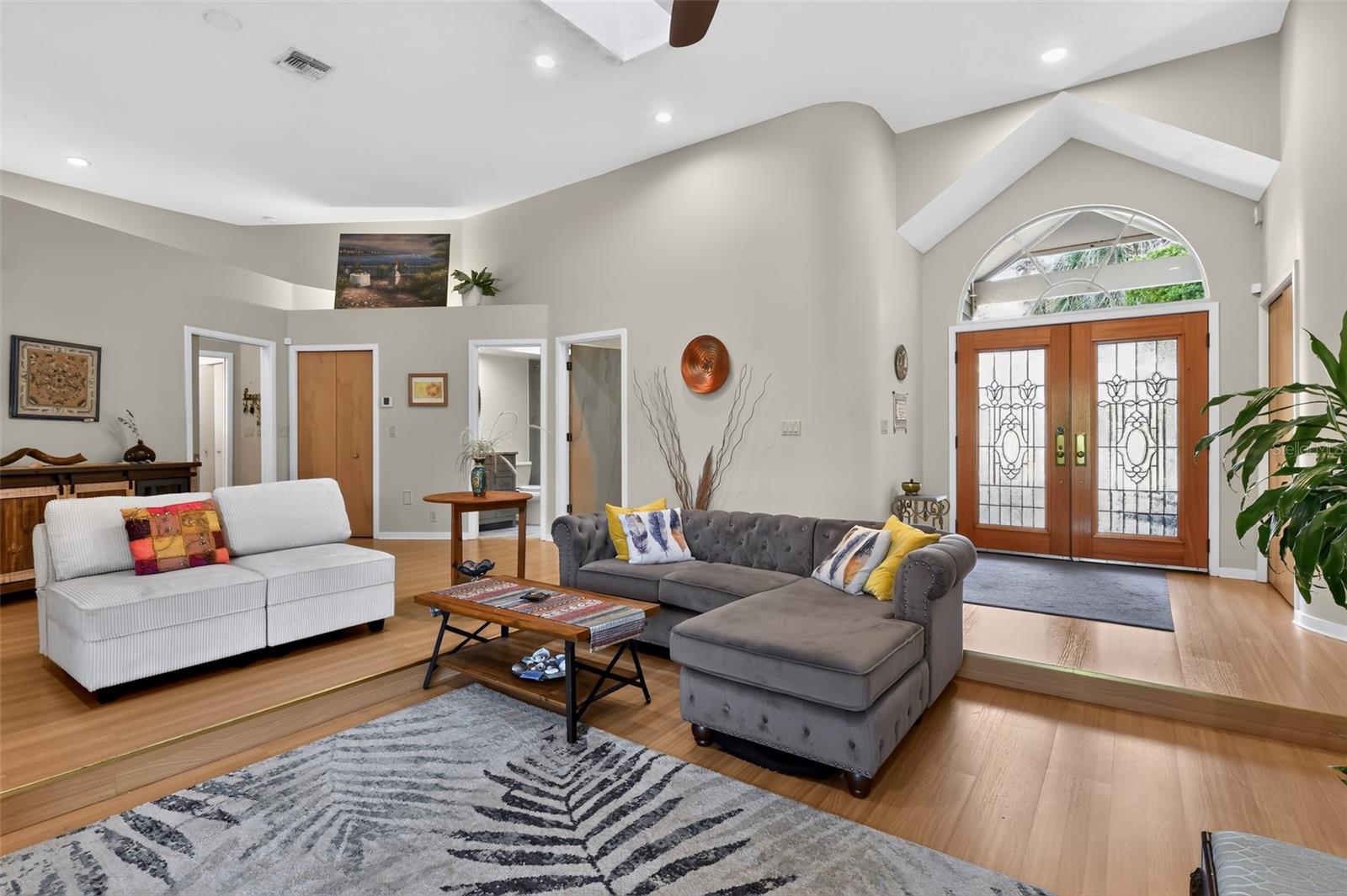 4424 Friar Tuck, Sarasota, FL 34232