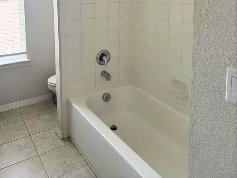 1010 Atlantic, Fruitland Park, FL 34731