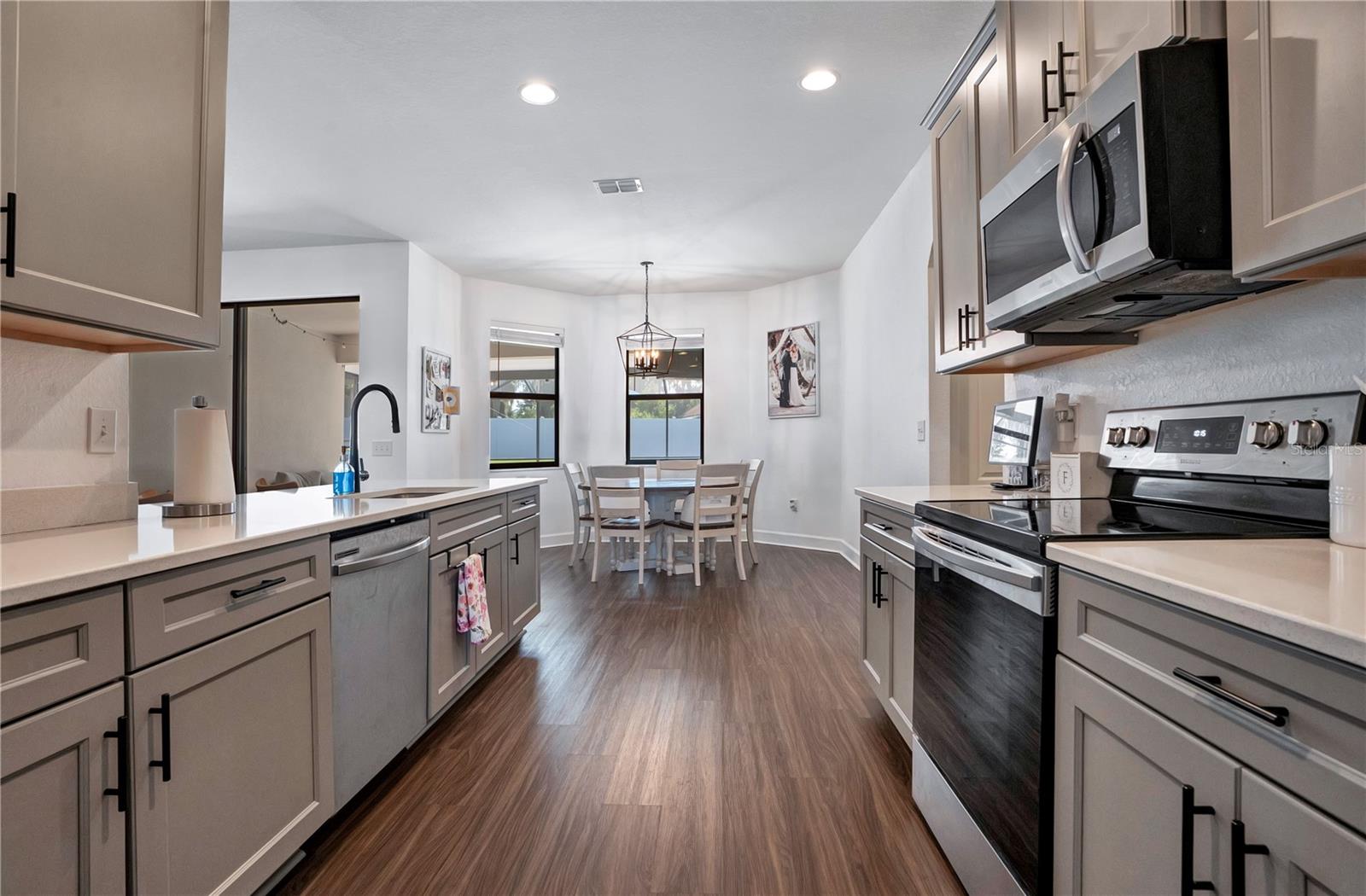 525 Gandhi, Lakeland, FL 33813