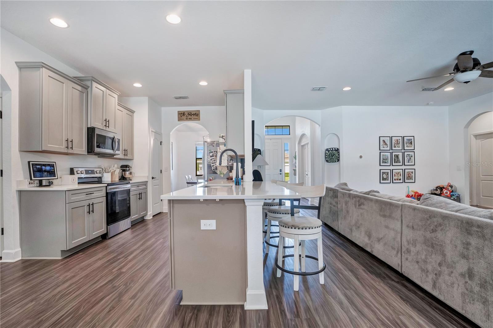 525 Gandhi, Lakeland, FL 33813