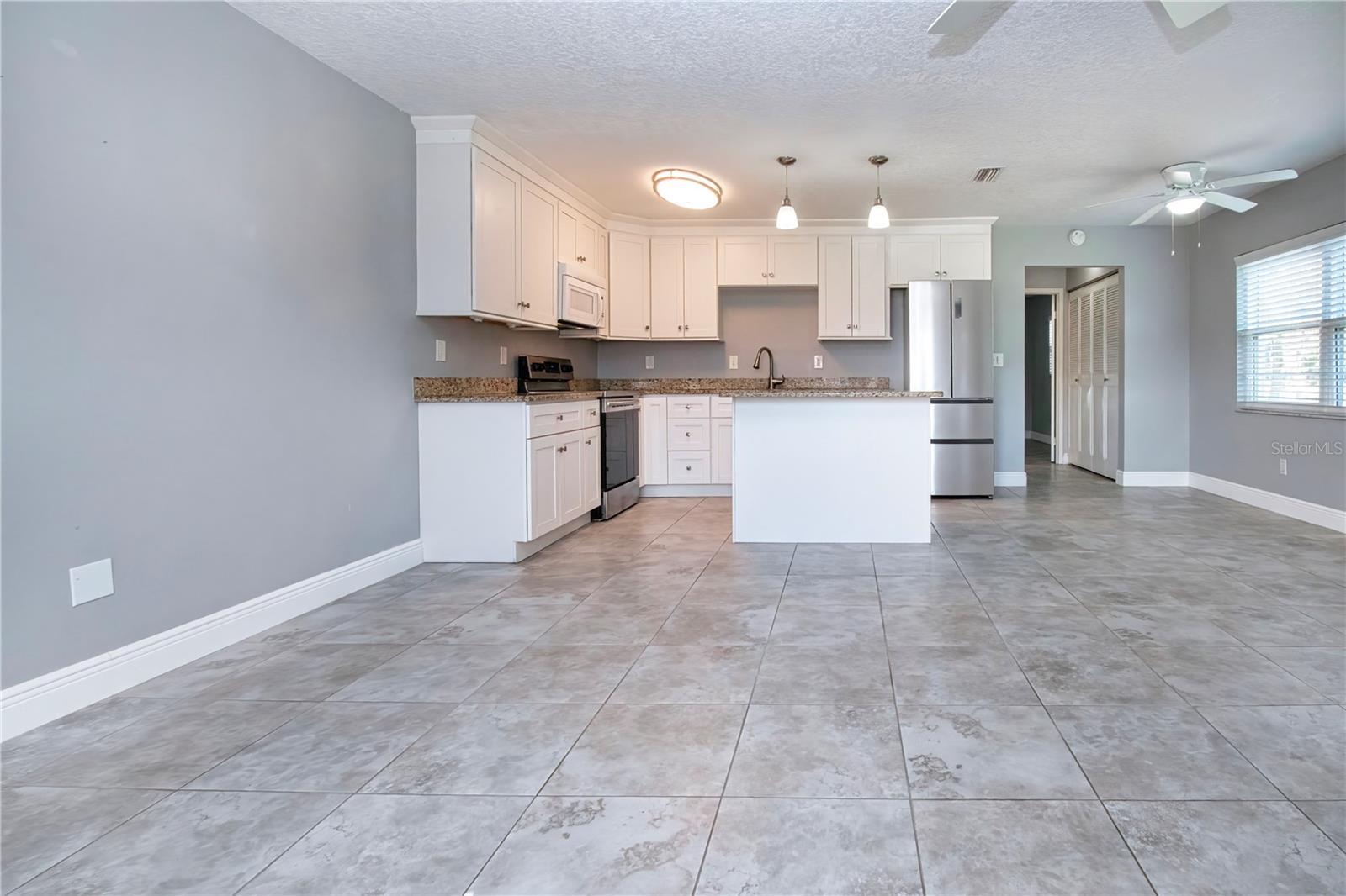 301 Andover Unit 170, Sun City Center, FL 33573