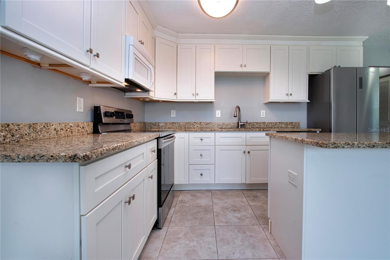 301 Andover Unit 170, Sun City Center, FL 33573