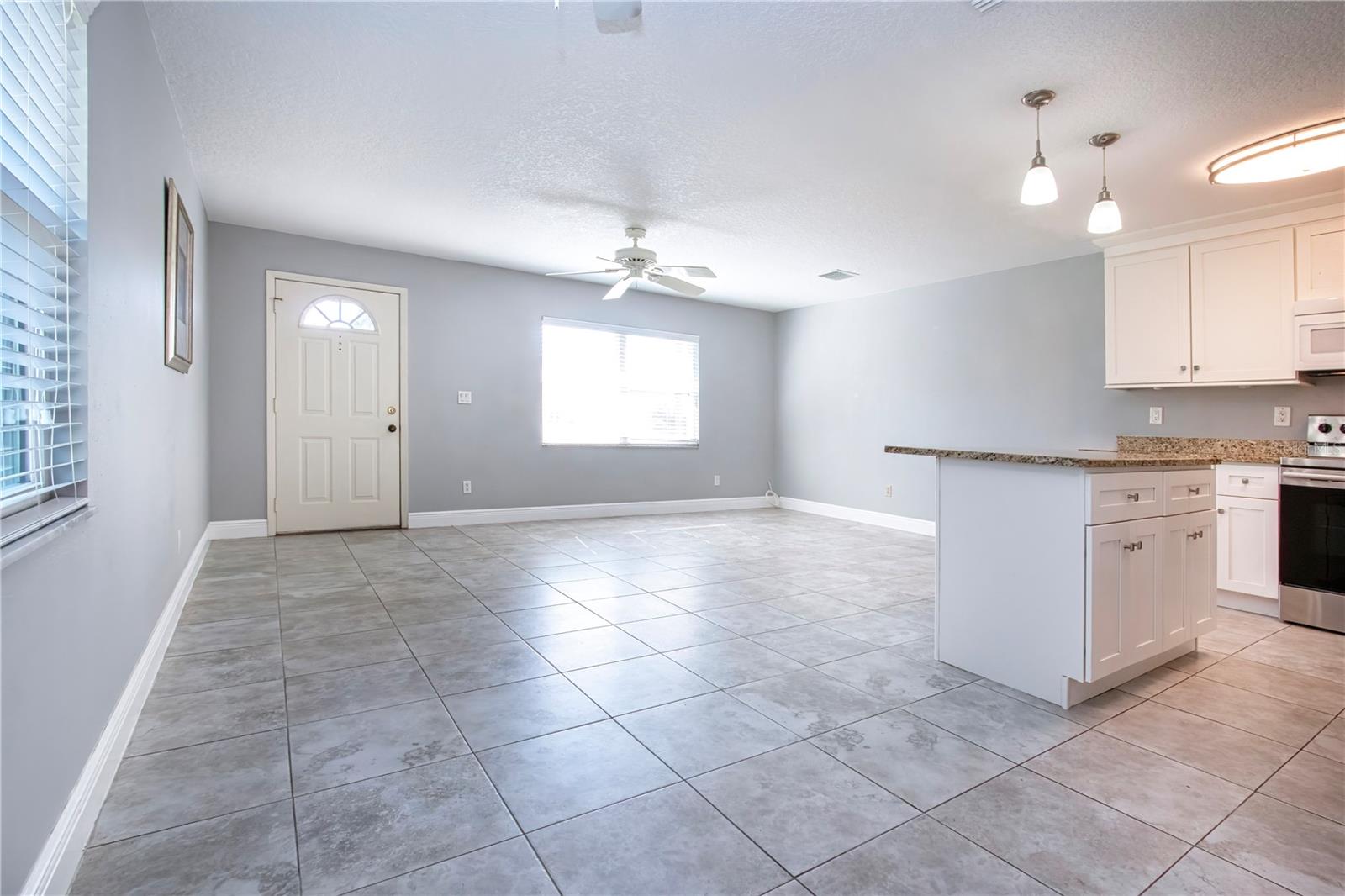 301 Andover Unit 170, Sun City Center, FL 33573