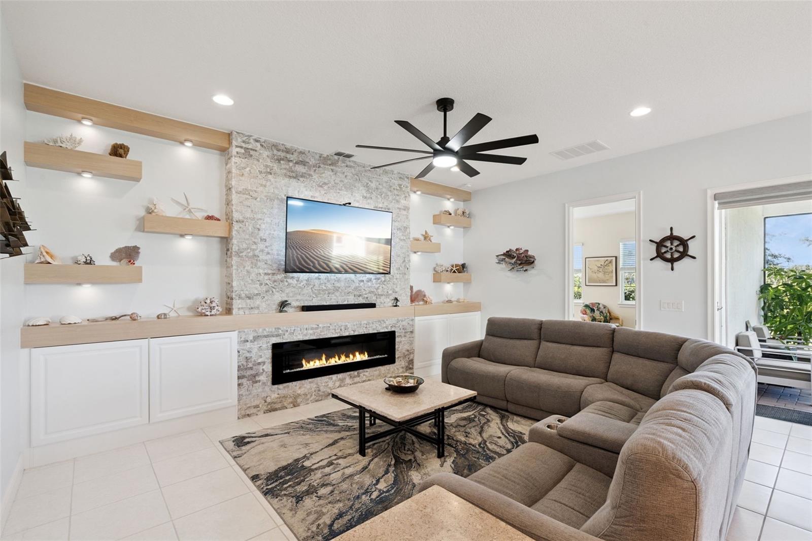 2632 Meadowedge, St Cloud, FL 34772