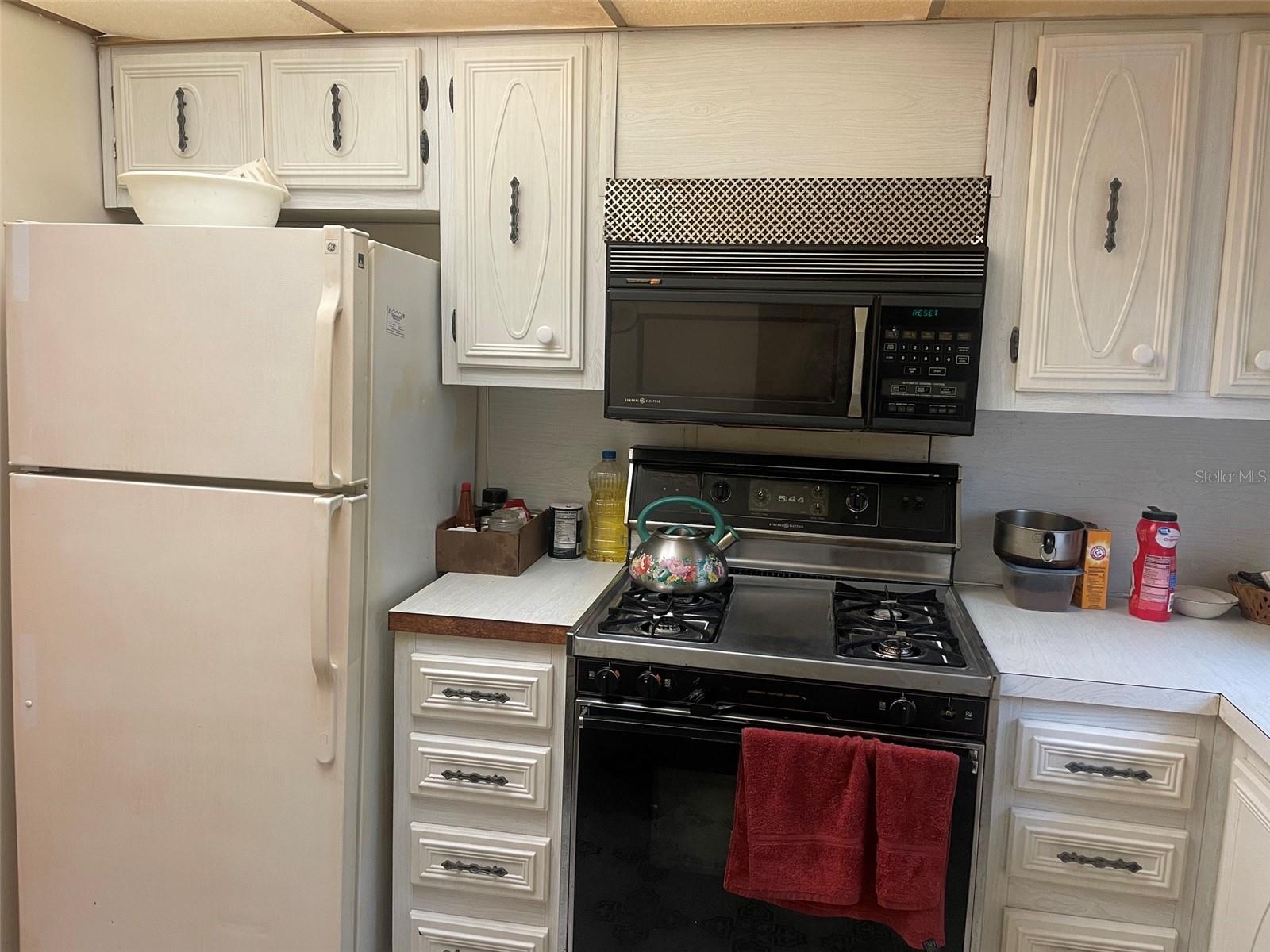 5287 81st Unit 12, St Petersburg, FL 33709