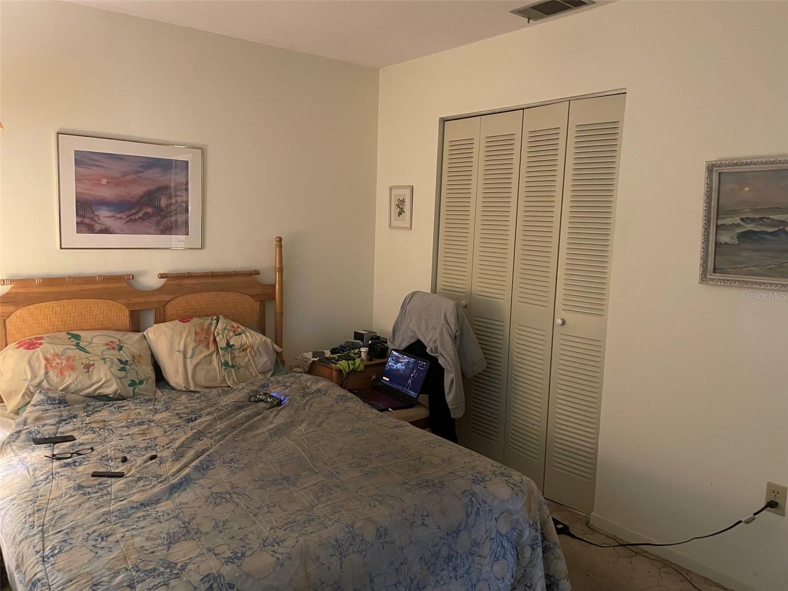 5287 81st Unit 12, St Petersburg, FL 33709