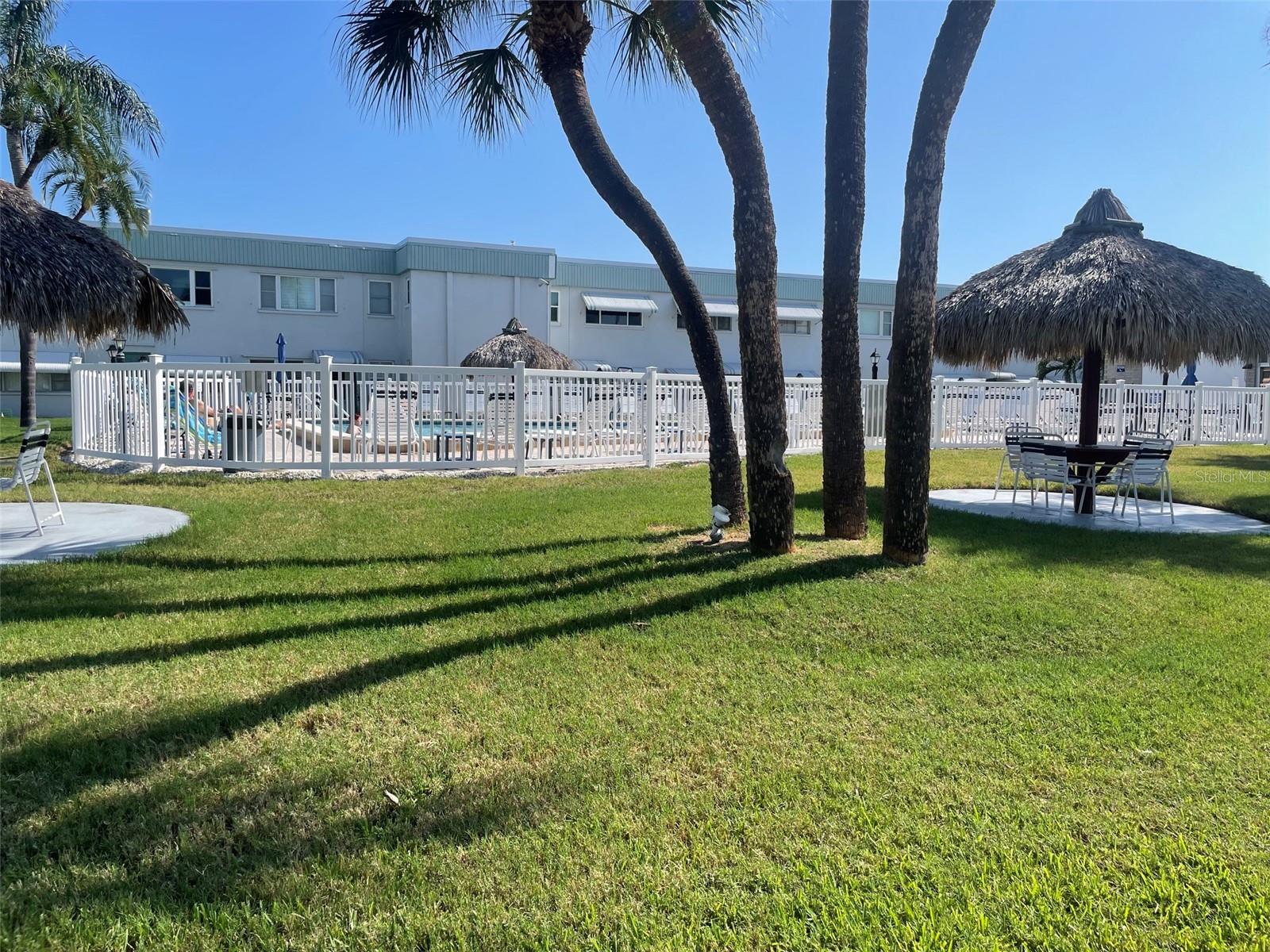 5287 81st Unit 12, St Petersburg, FL 33709