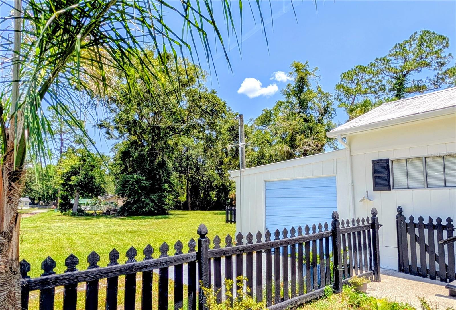 55914 Bay, Astor, FL 32102