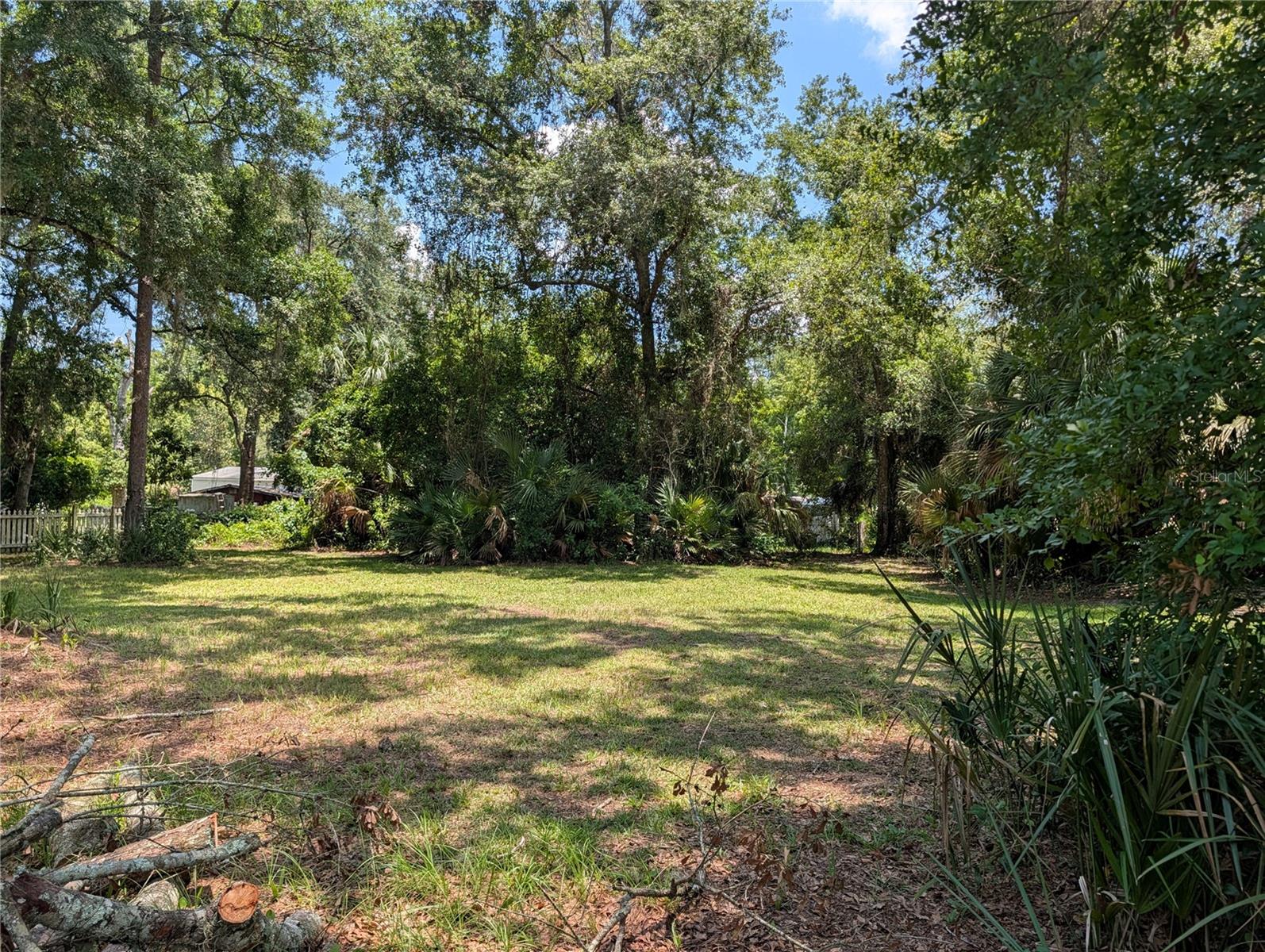55914 Bay, Astor, FL 32102
