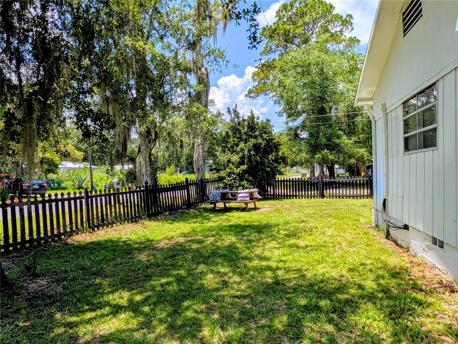 55914 Bay, Astor, FL 32102