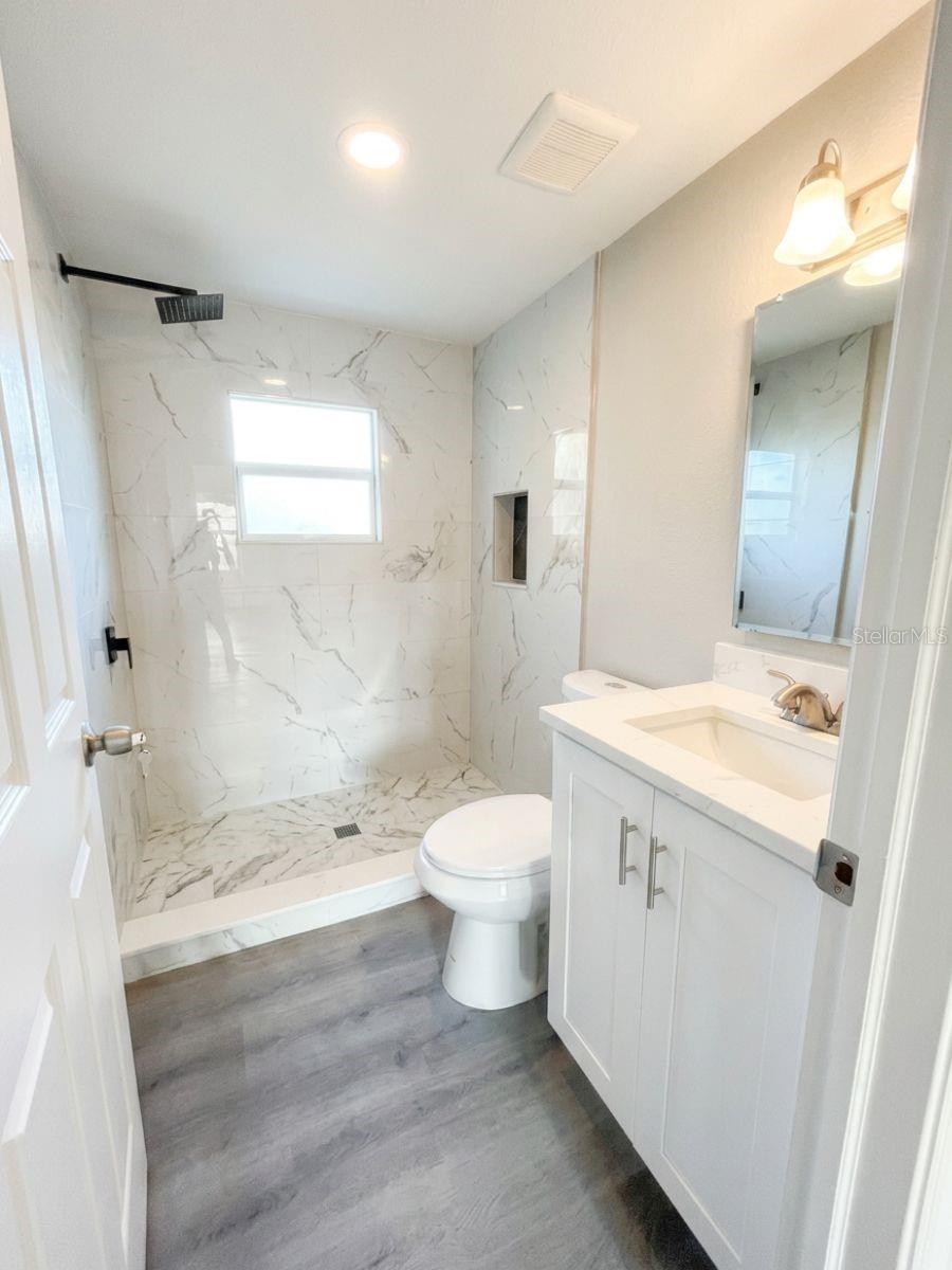 3420 Avenue R, Winter Haven, FL 33881