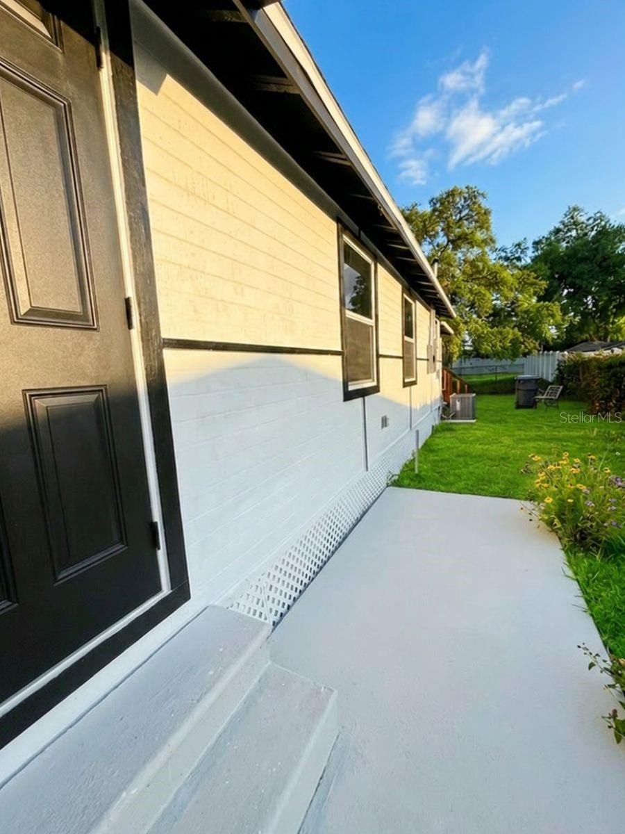 3420 Avenue R, Winter Haven, FL 33881