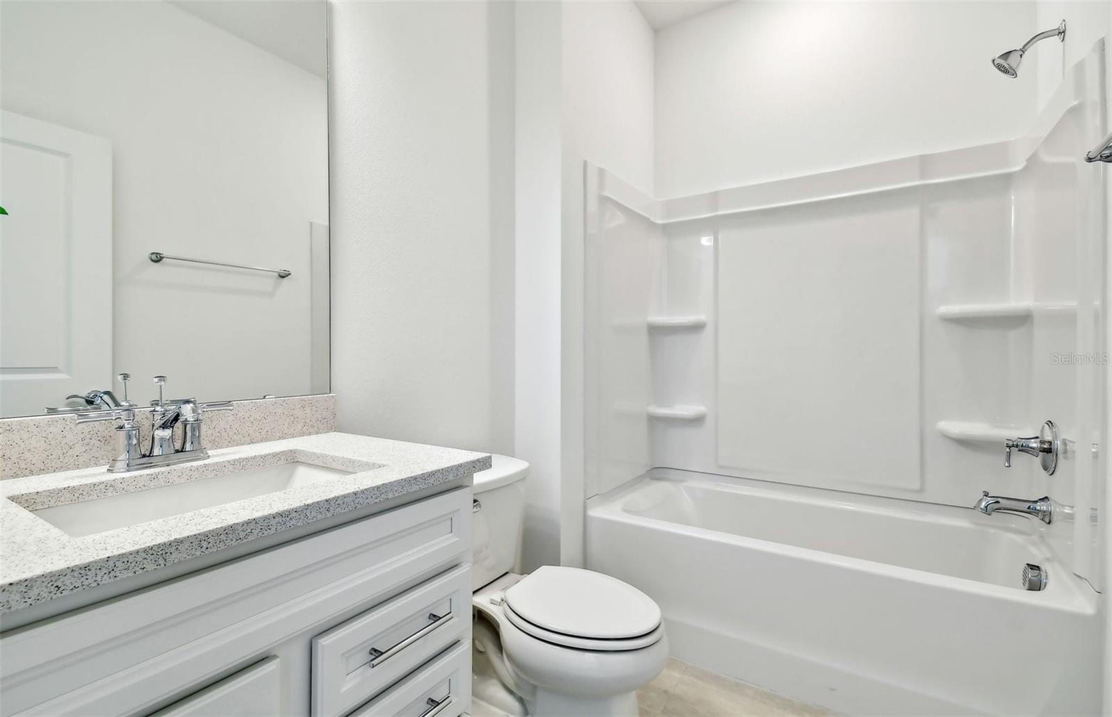 9943 Johnson Oaks, Parrish, FL 34219
