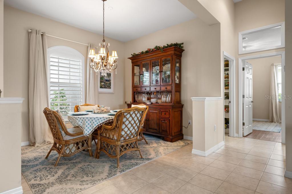 264 Dahlia, Bradenton, FL 34212