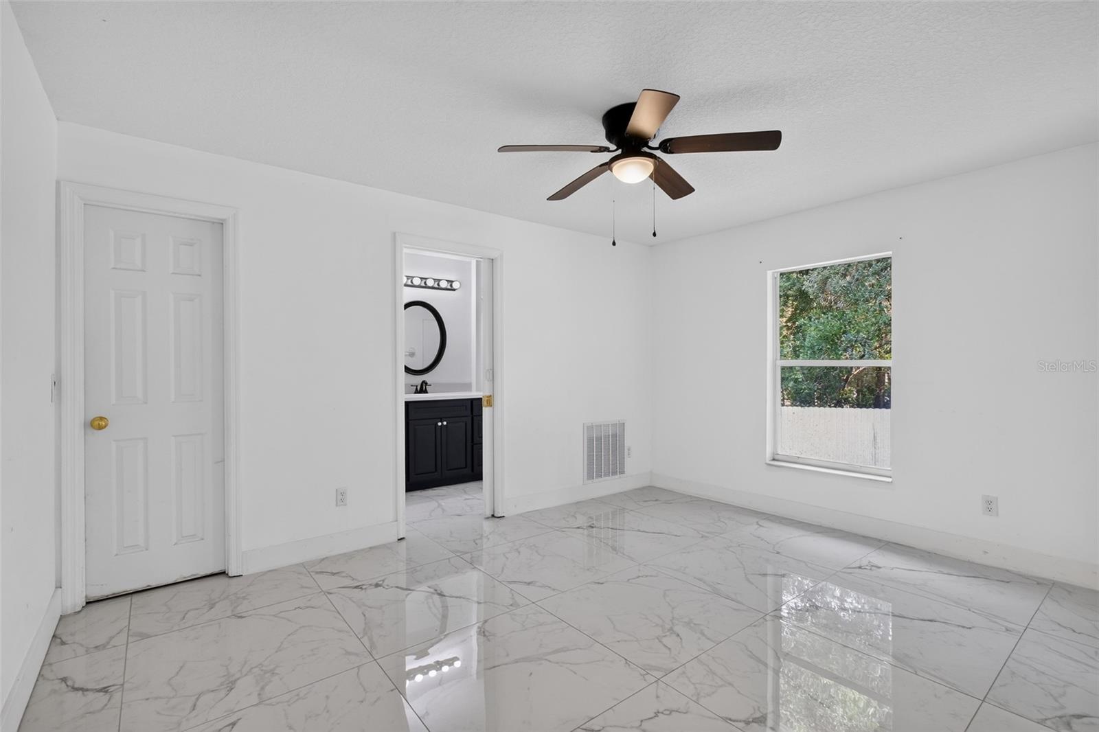 1865 15th, Orange City, FL 32763