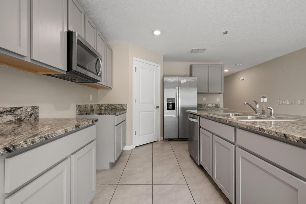 5280 Fiddle Fig, Wimauma, FL 33598