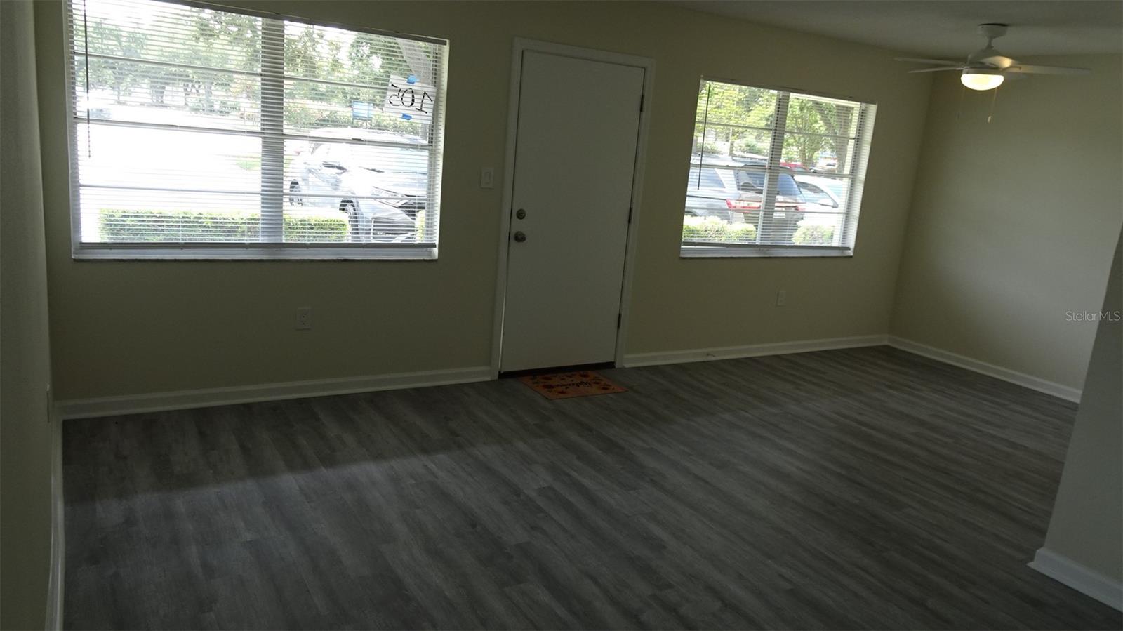 8100 Dr Martin Luther King Jr Unit 105, St Petersburg, FL 33702