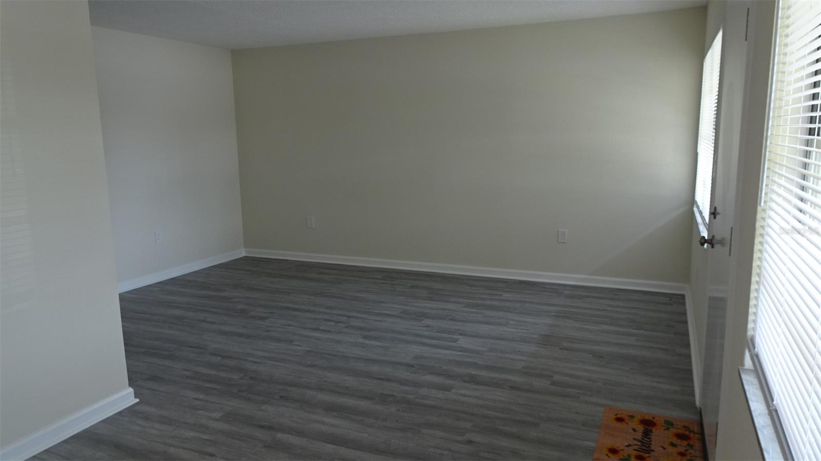 8100 Dr Martin Luther King Jr Unit 105, St Petersburg, FL 33702