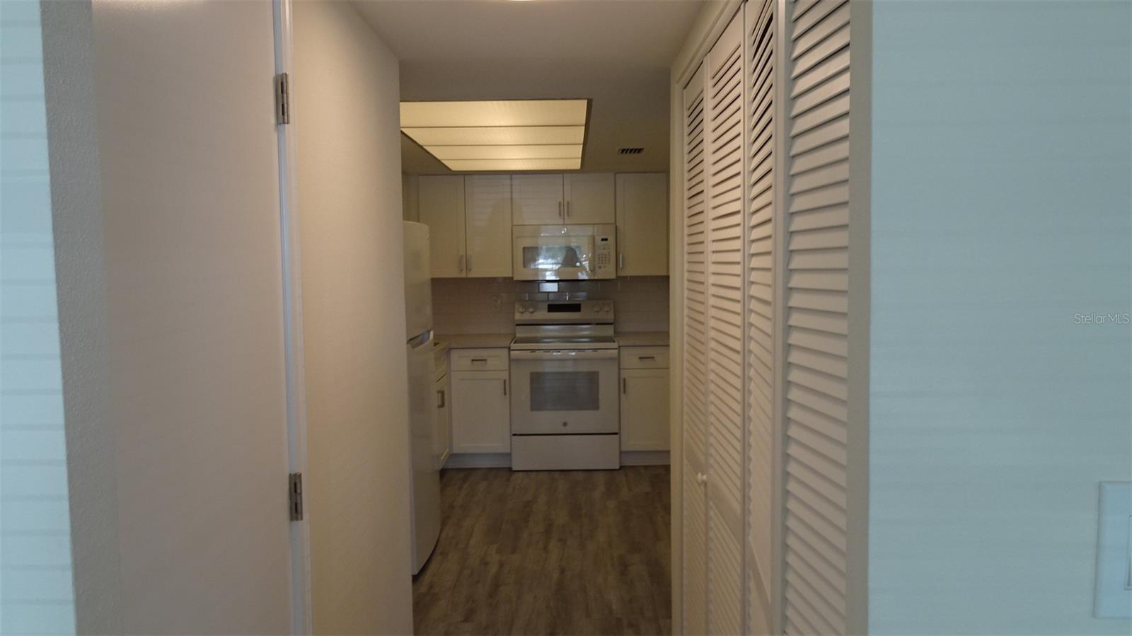 8100 Dr Martin Luther King Jr Unit 105, St Petersburg, FL 33702