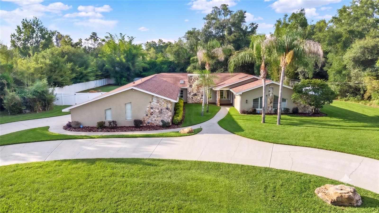 7487 River Country, Weeki Wachee, FL 34607