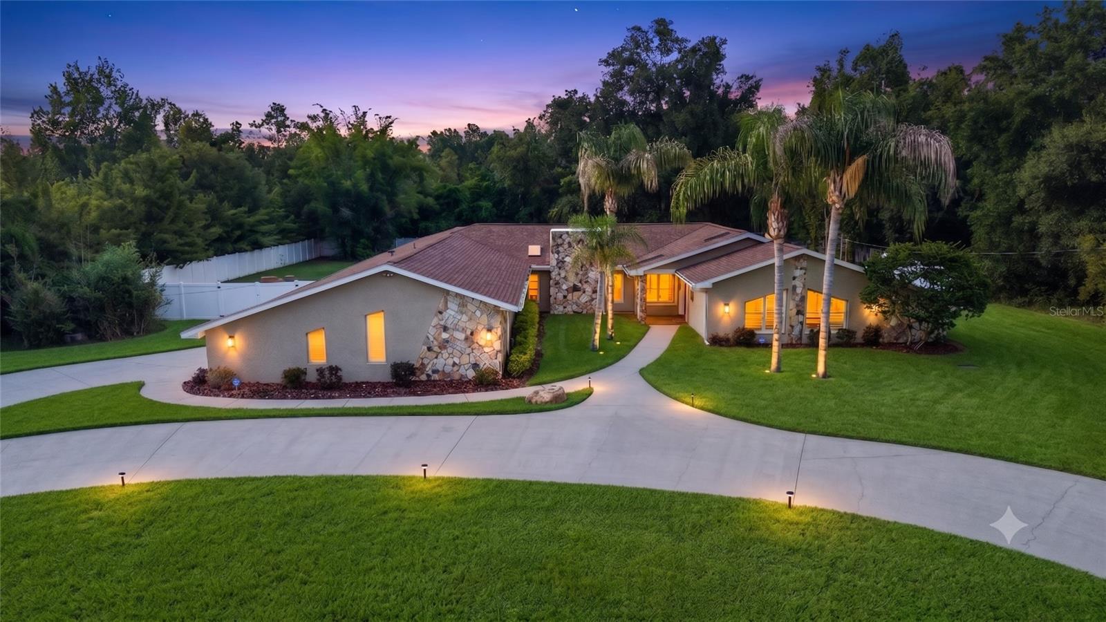 7487 River Country, Weeki Wachee, FL 34607