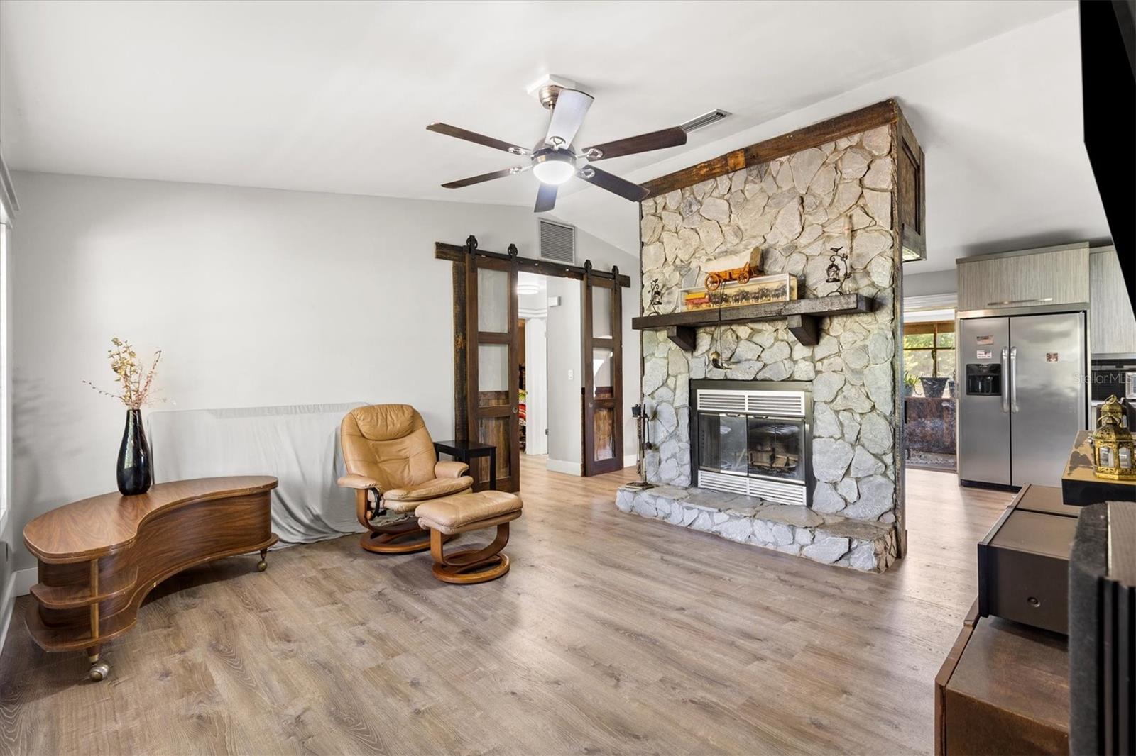 37149 Grays Airport, Lady Lake, FL 32159