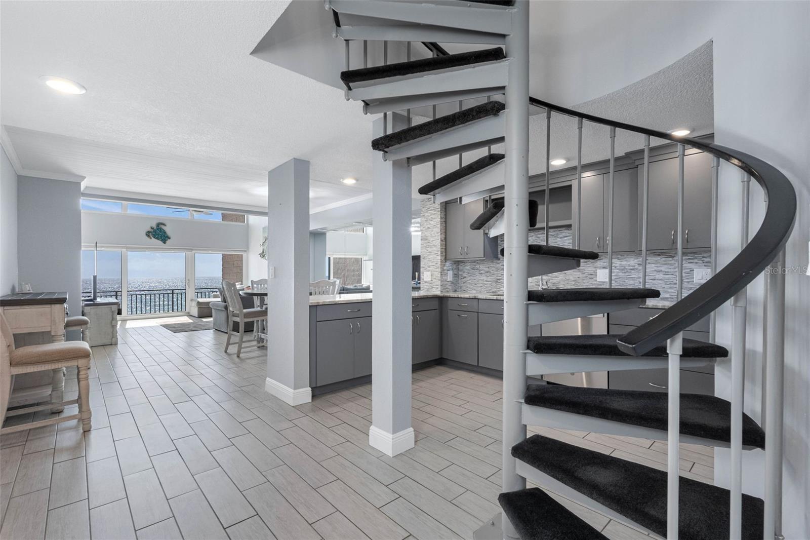 19700 Gulf Unit 403, Indian Shores, FL 33785