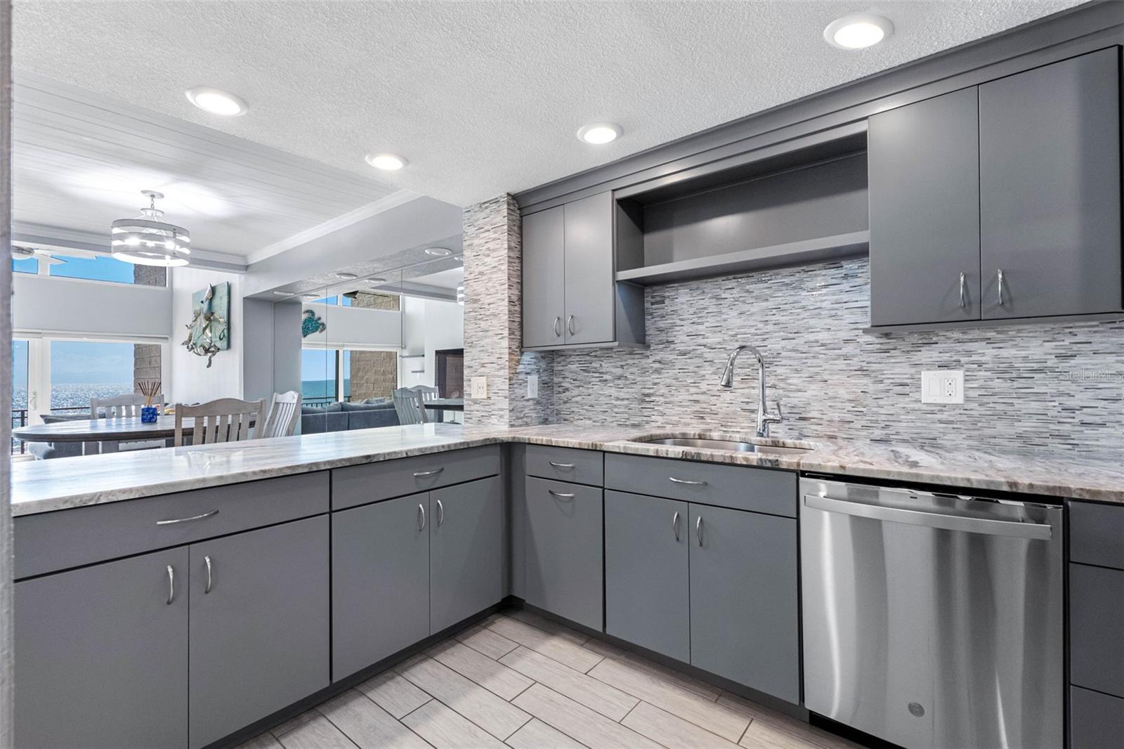19700 Gulf Unit 403, Indian Shores, FL 33785