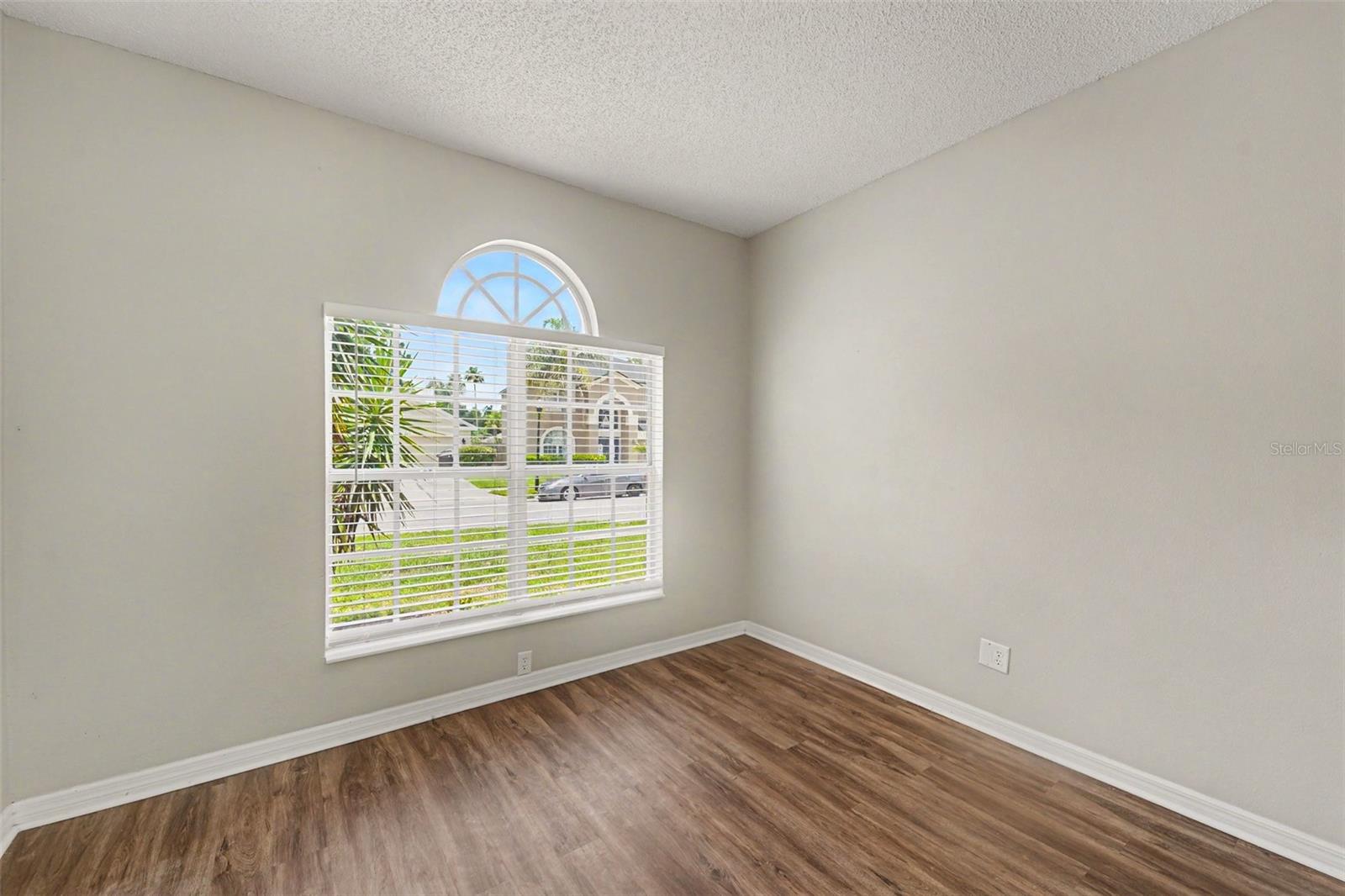 4906 Pennecott, Wesley Chapel, FL 33544